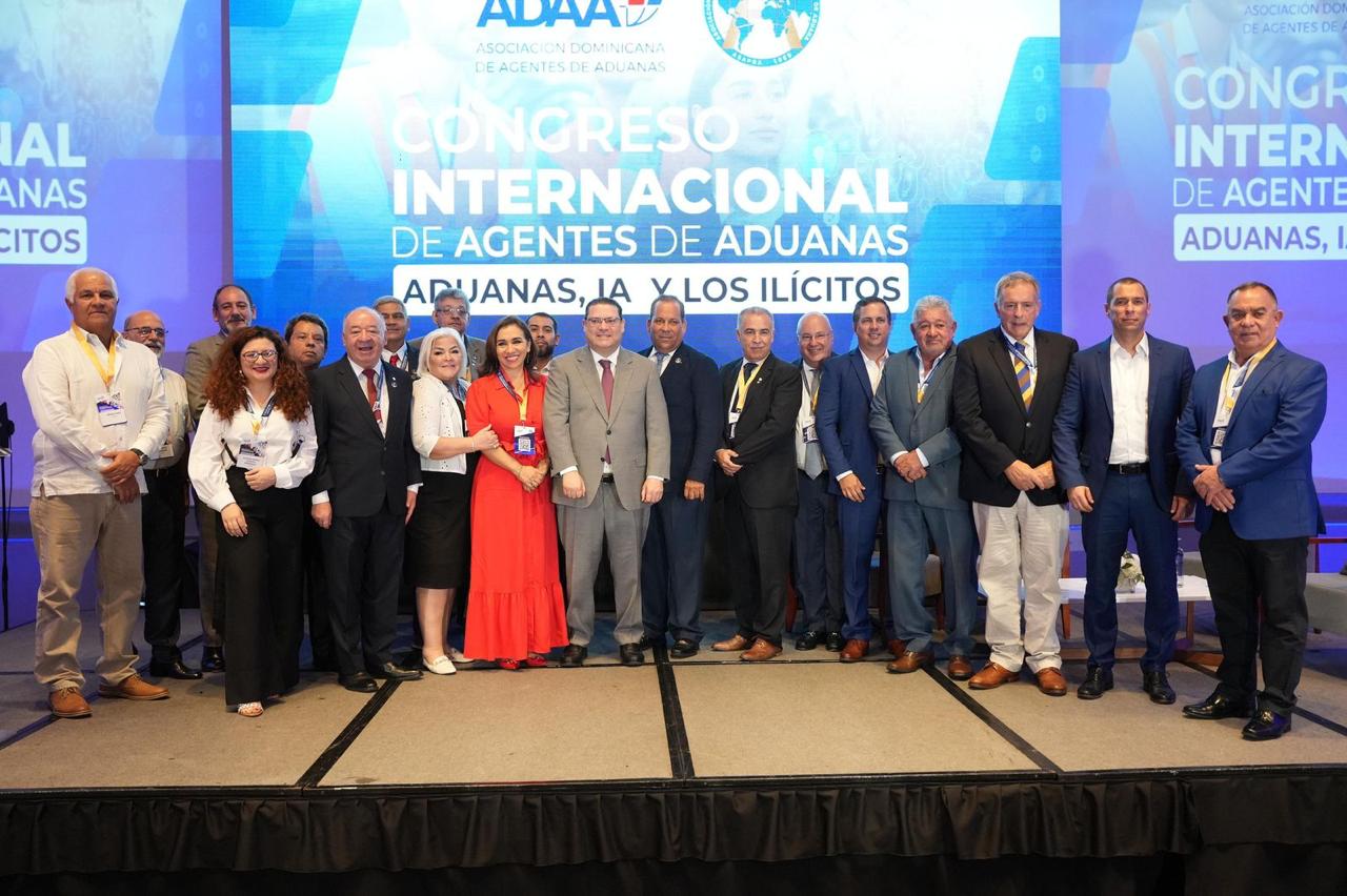 Asociación Dominicana de Agentes de Aduanas destaca labor de la DGA