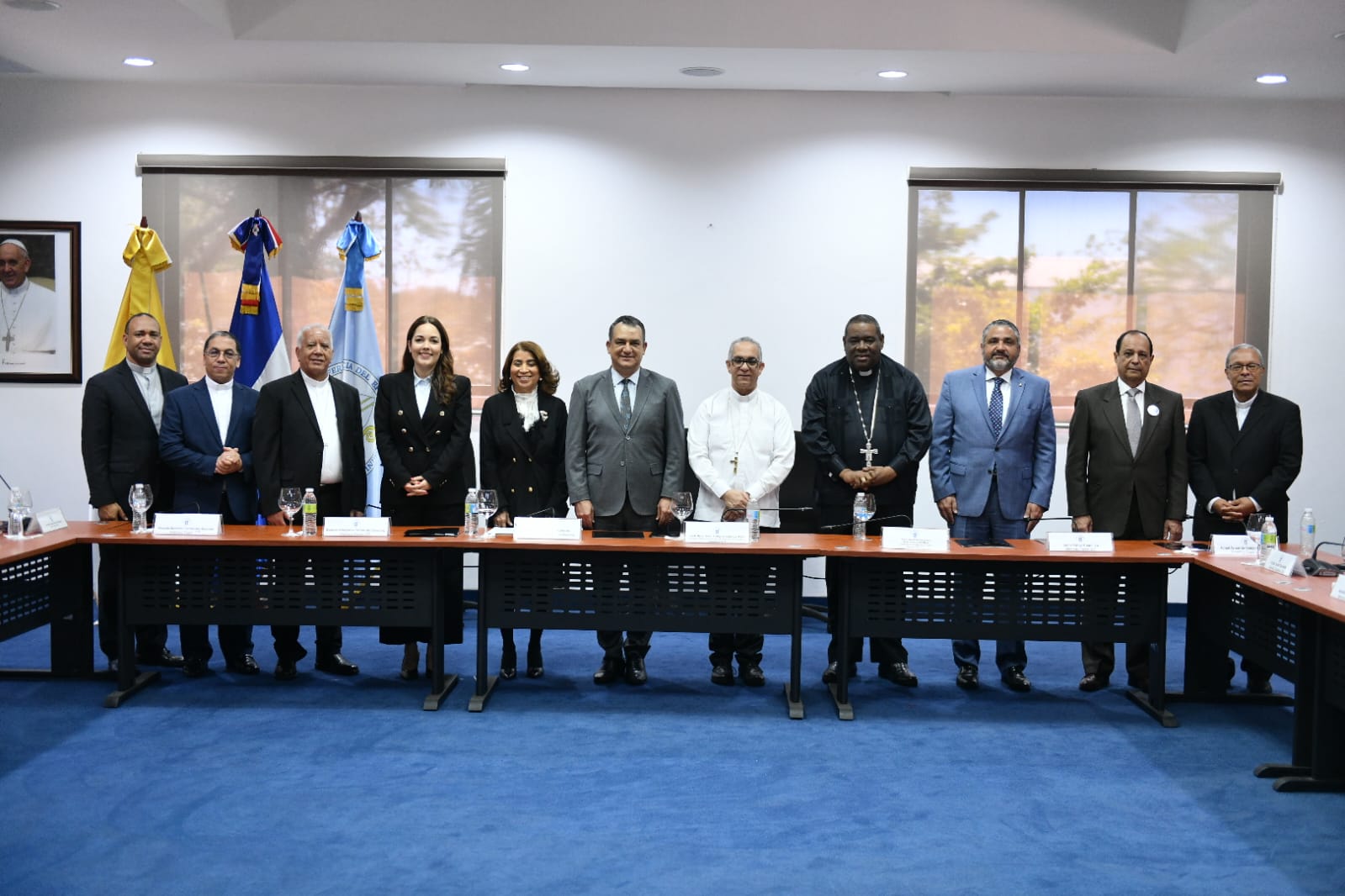 JCE presenta proyecto de nueva cédula al Consejo de la Conferencia del Episcopado Dominicano