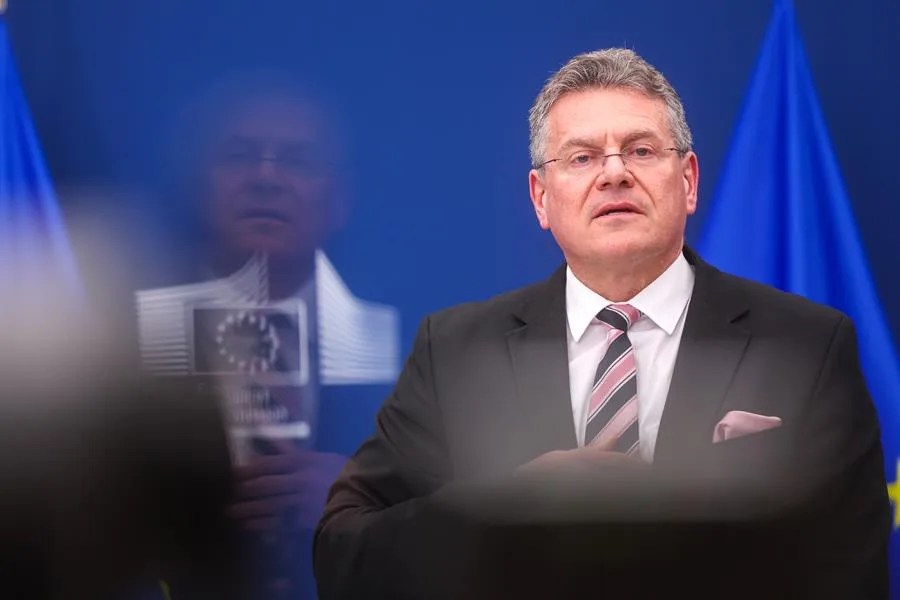La UE insiste en lograr un acuerdo con EE.UU. en lugar de «aranceles injustificados»