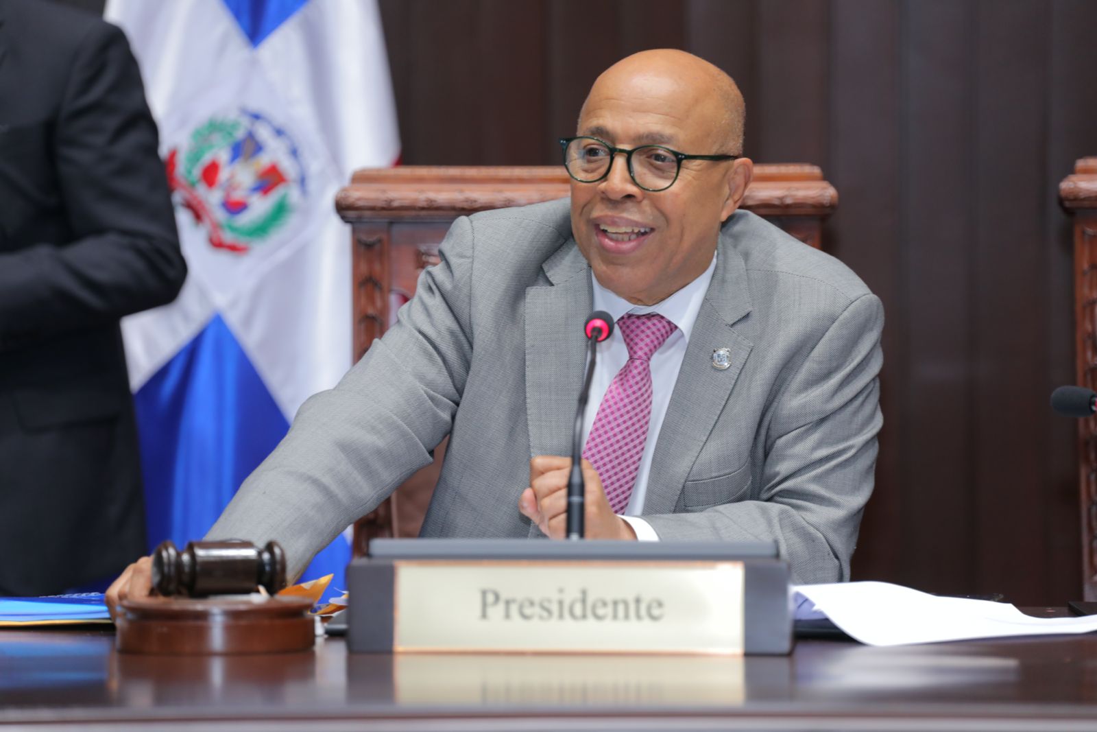 Alfredo Pacheco defiende a los héroes que ajusticiaron a Trujillo