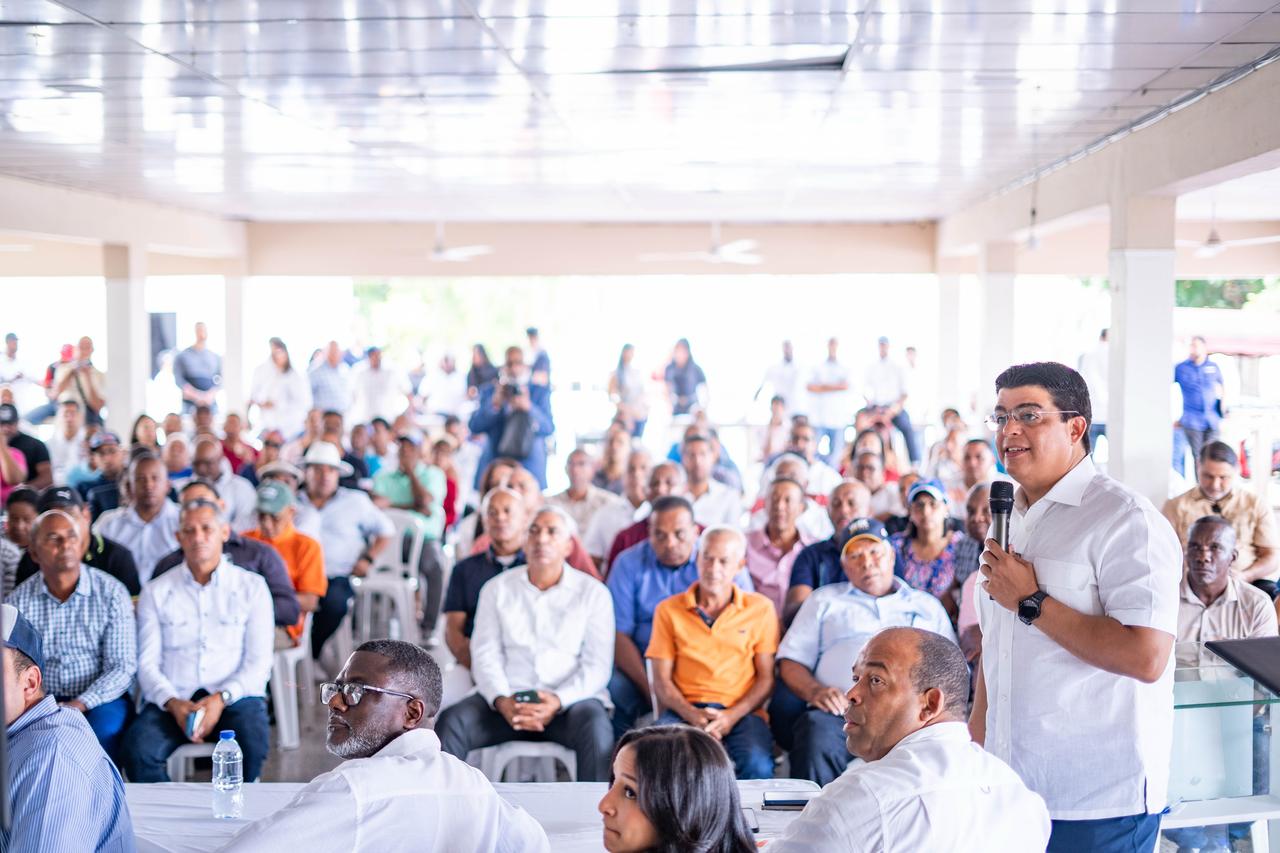 Fellito Suberví encabeza “El Gobierno en las Provincias” en  circunscripción 2 del Distrito Nacional