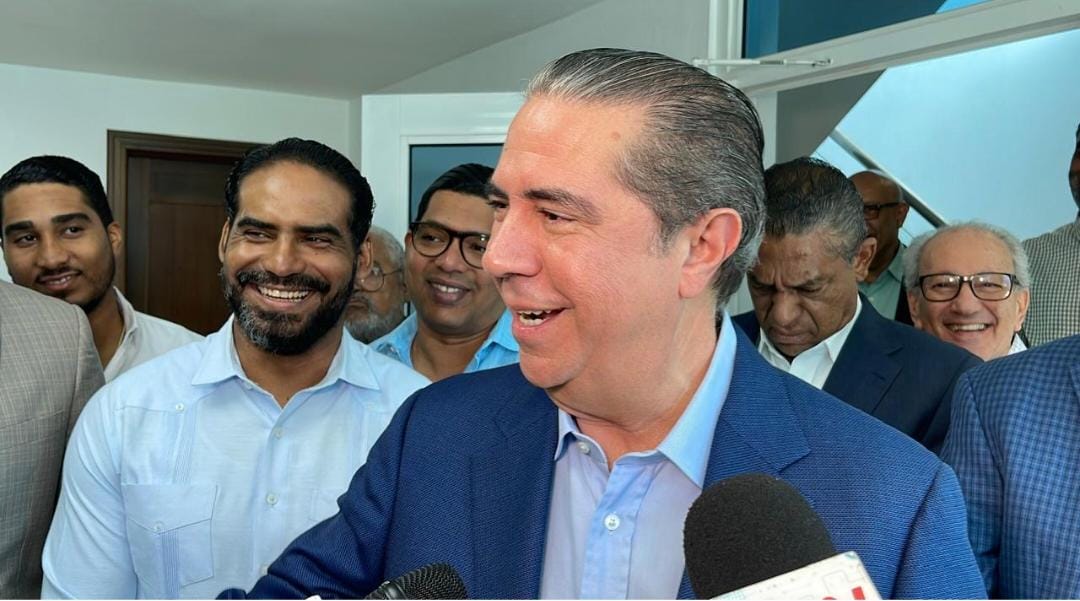 Francisco Javier pide al Gobierno asumir tema migratorio al margen de la política y la demagogia