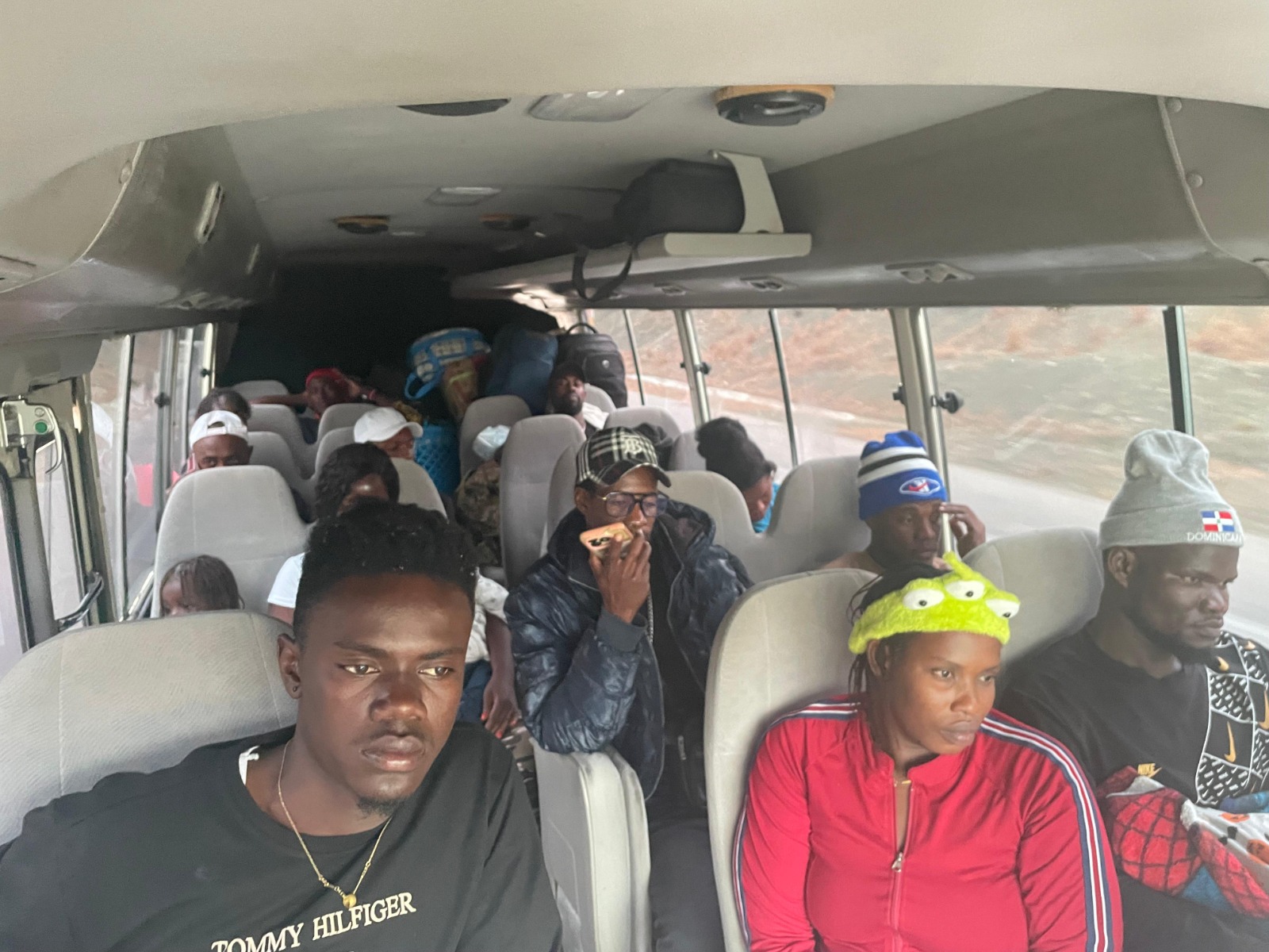 DGM apoya la repatriación voluntaria de 114 haitianos irregulares