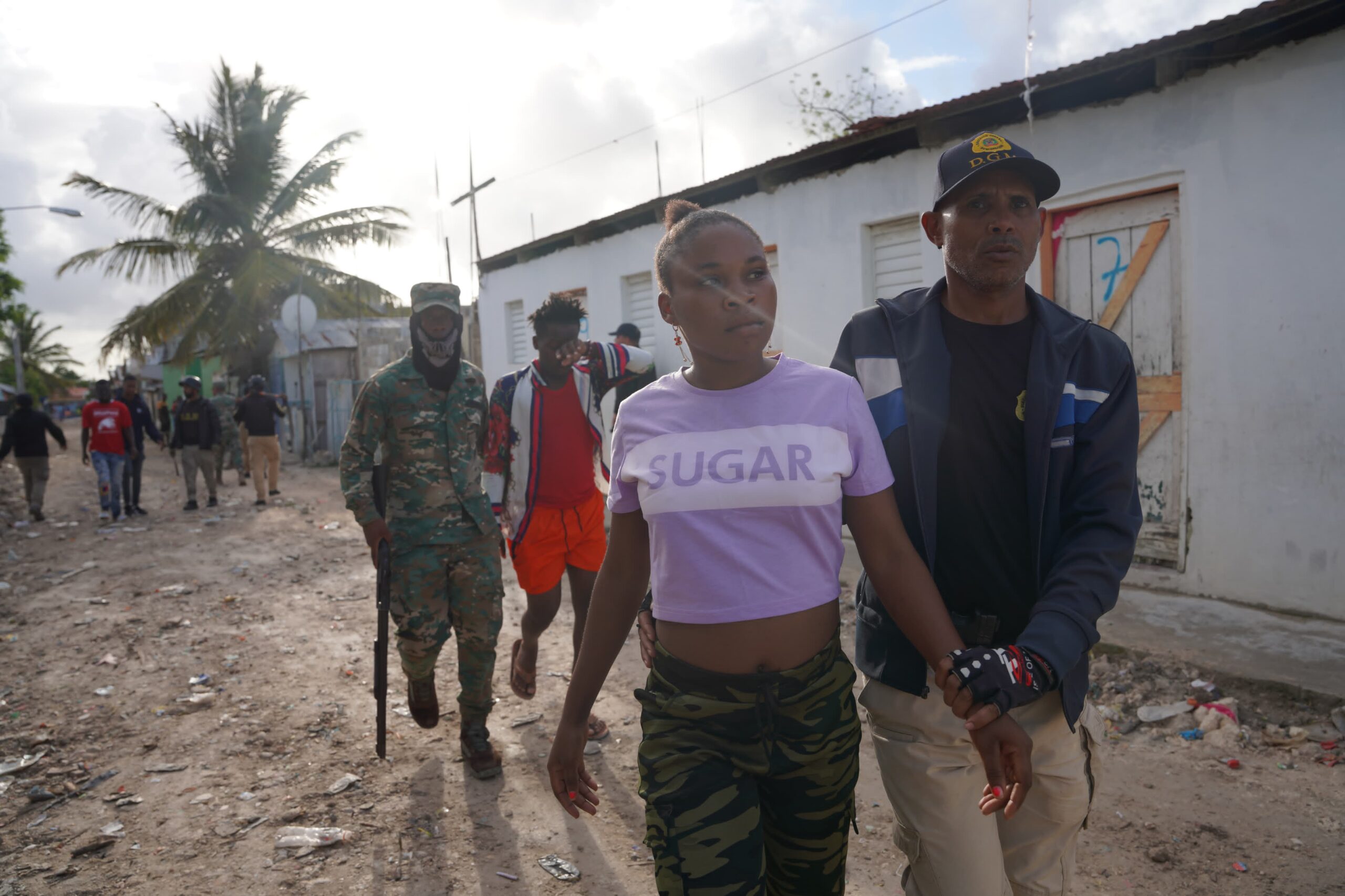 DGM detiene a 1339 nacionales haitianos ilegales y repatria otros 1,322 para controlar inmigración
