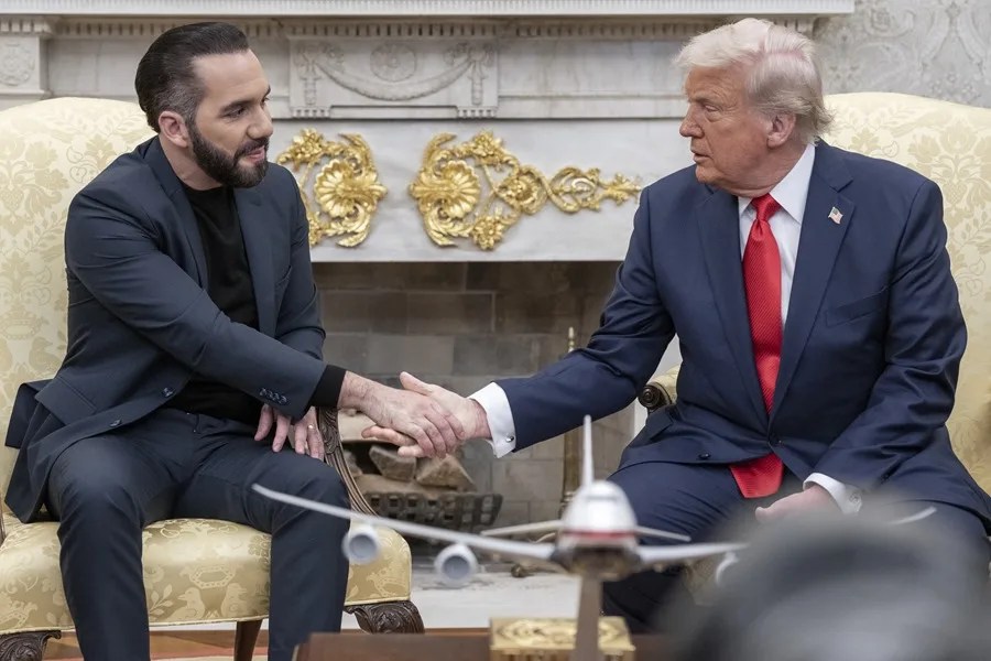 Trump y Bukele descartan el regreso del migrante enviado por error a la megacárcel salvadoreña