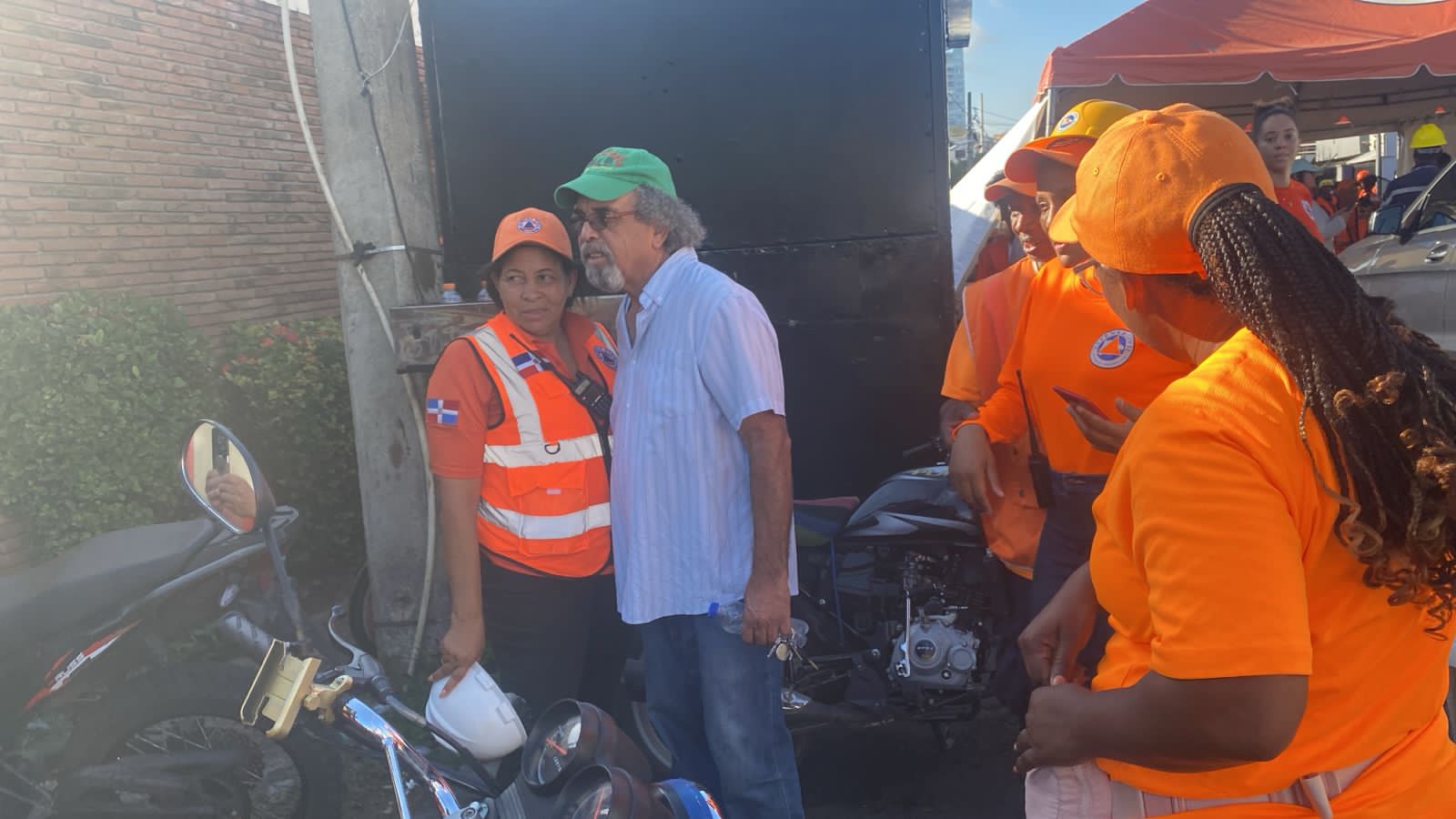 Padre Rogelio realizará misa este jueves Santo al lado de Jet Set