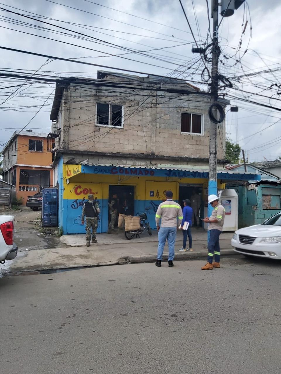 PGASE, SIE y EDEESTE intensifican operativos contra el fraude eléctrico en Santo Domingo Norte