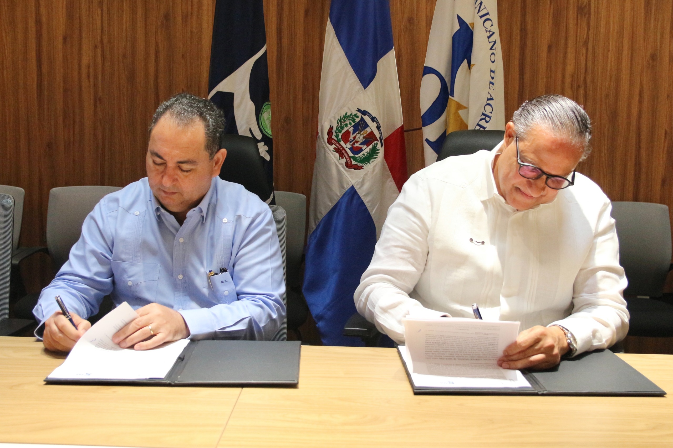 ODAC y SNS firman acuerdo para acreditar laboratorios de la red pública de salud ODAC y SNS firman acuerdo para acreditar laboratorios de la red pública de salud