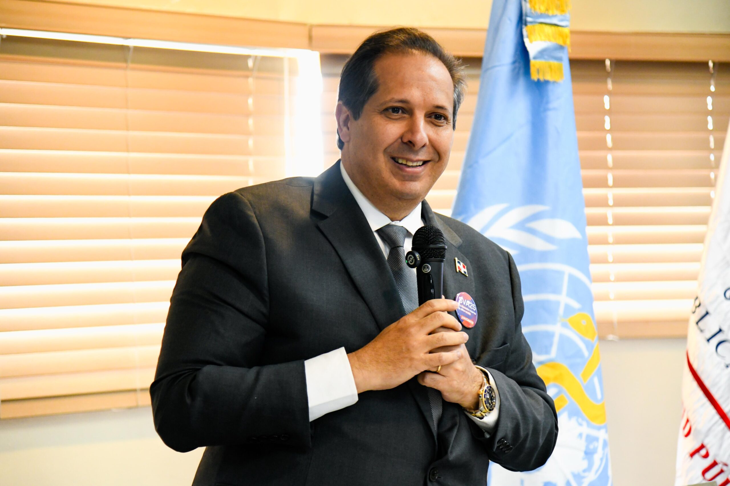 Ministro de Salud destaca reducción de la mortalidad infantil de un 25% en 2024