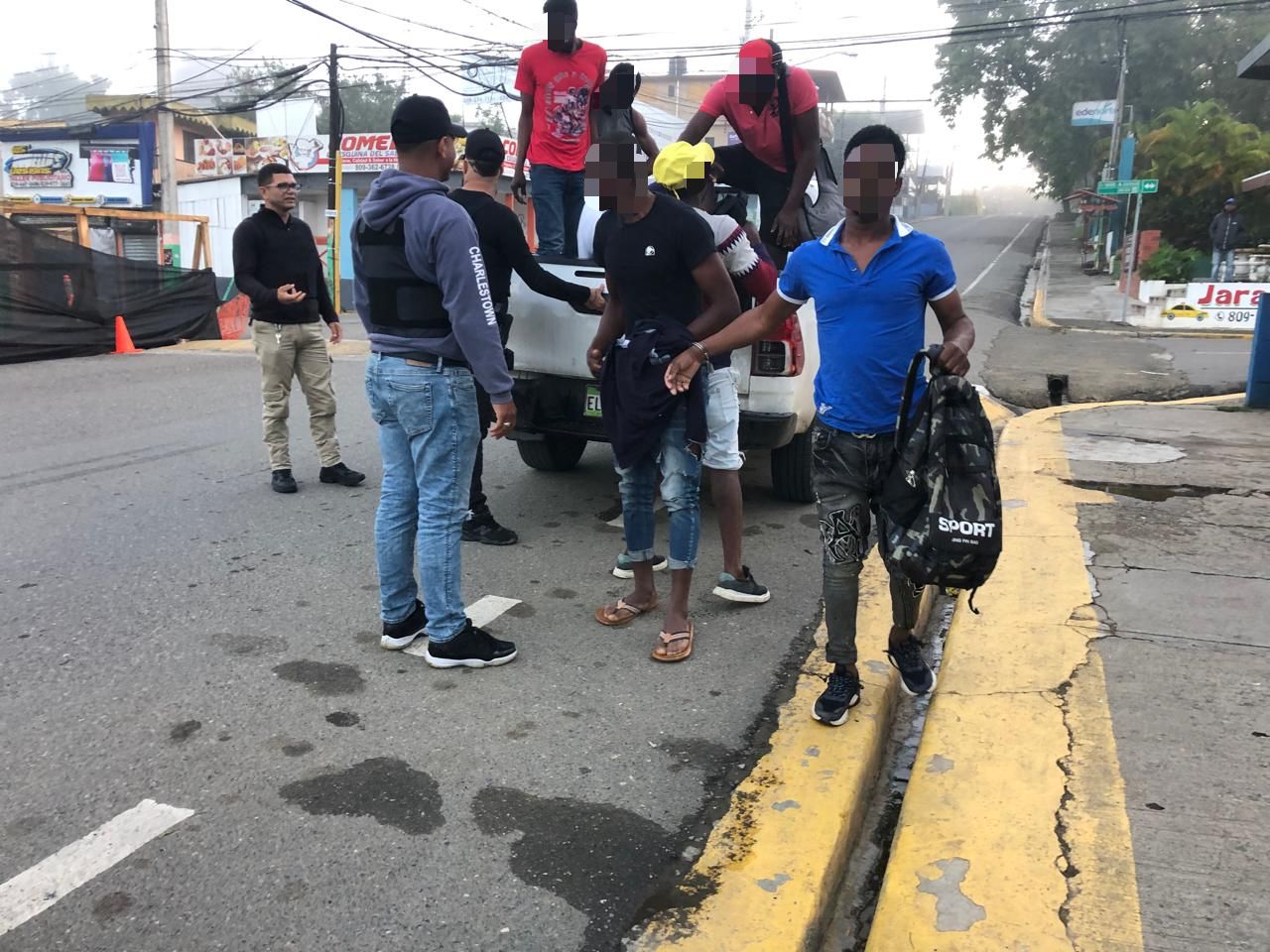 Unidades de DGM detienen 1,083 y deportan 450 extranjeros indocumentados