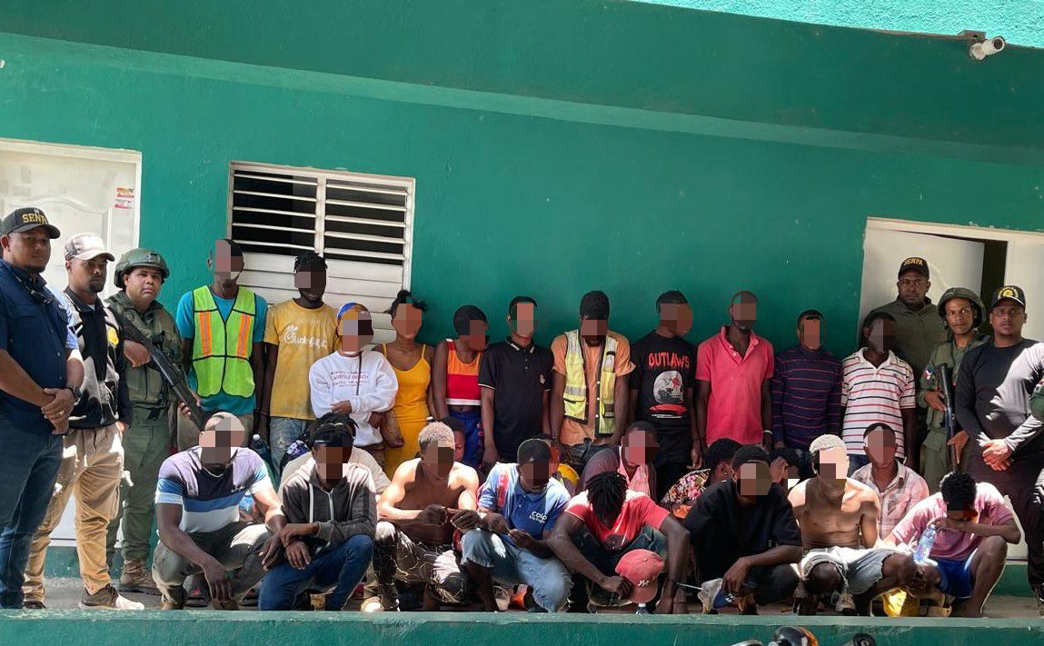 Intervienen el área protegida “Salto de la Tinaja”; detienen haitianos ilegales que construían en monumento natural