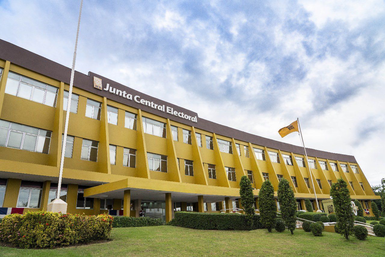 JCE continúa fortaleciendo los servicios a través de su “Centro de Contacto Institucional JCE Responde”