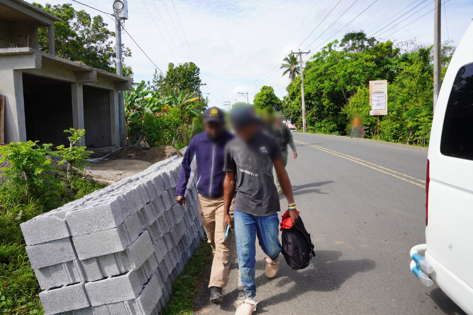 Migración detiene 1,354 y deporta 1,030 indocumentados Migración detiene 1,354 y deporta 1,030 indocumentados