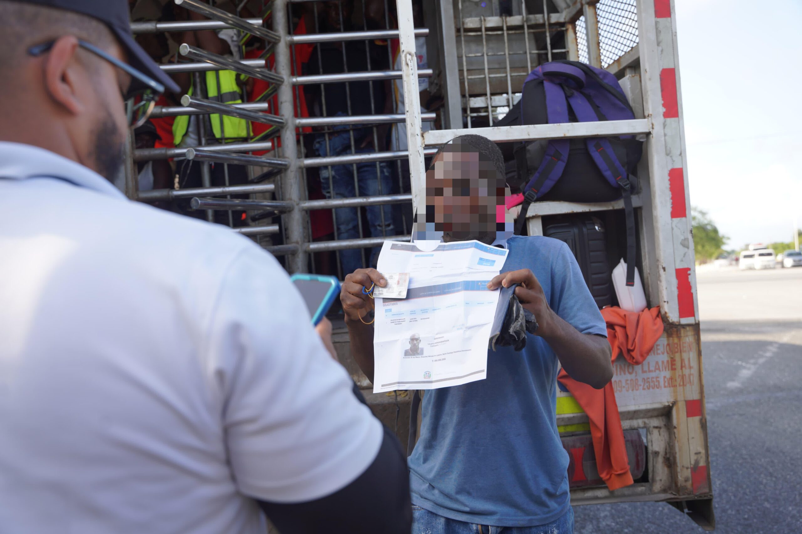 Operativos de interdicción contra migración irregular dejan 1,801 detenidos en sectores clave del país