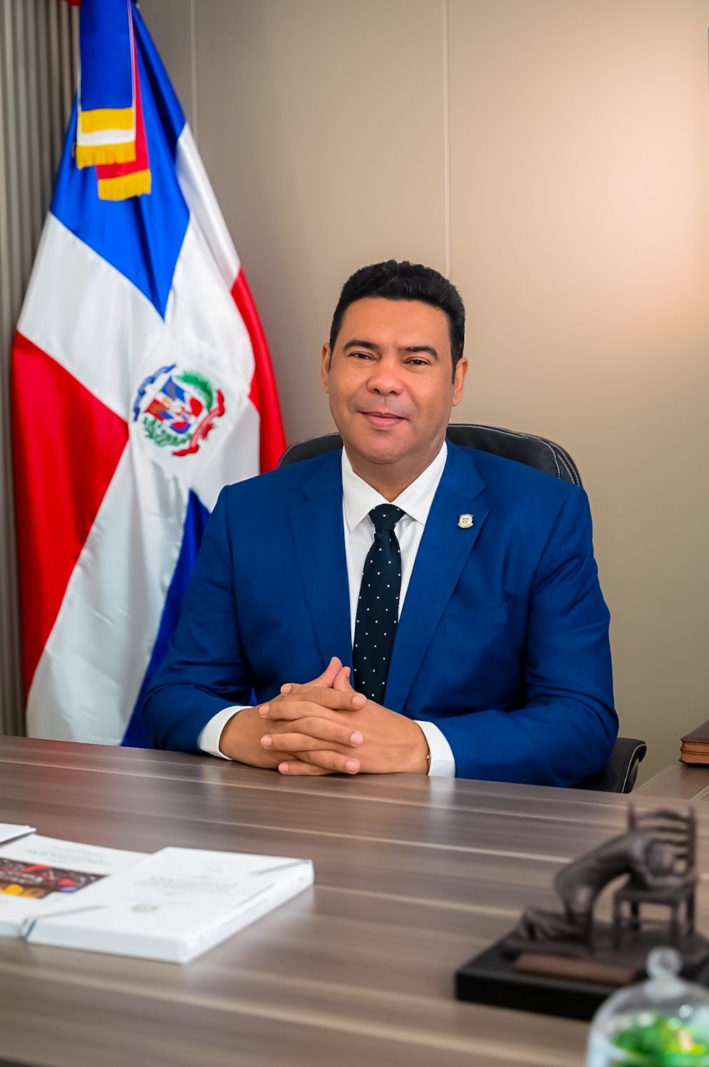 Senador Rafael Barón Duluc somete proyecto para impulsar turismo gastronómico en la RD