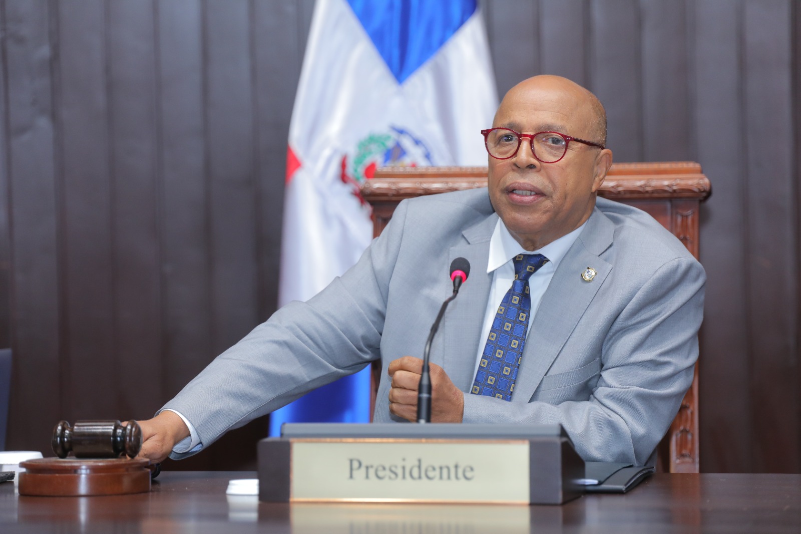 Diputados aprueban en primera lectura proyecto de ley establece incentivos para médicos especialistas que trabajan en la frontera