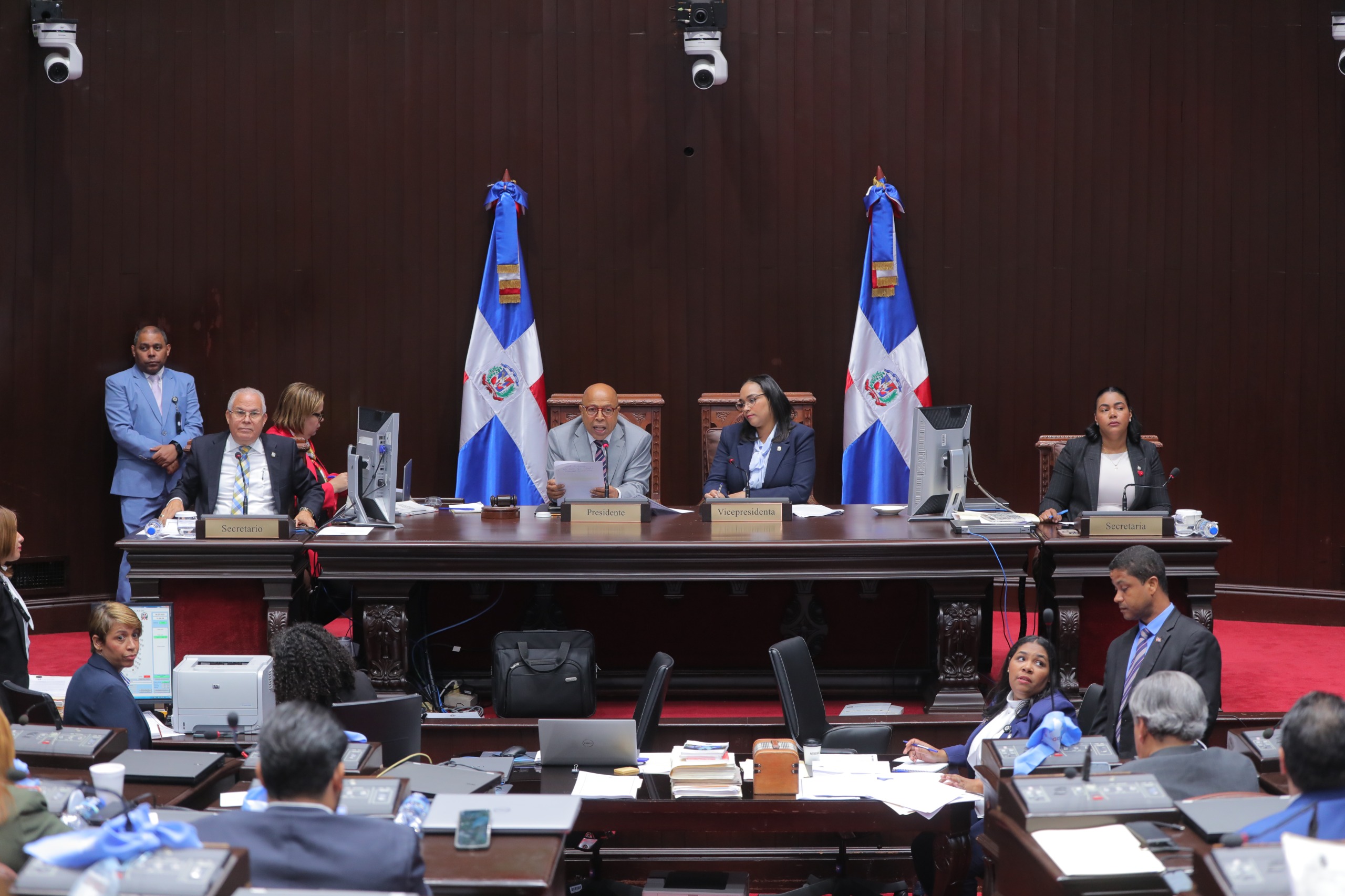 Diputados aprueban, en segunda lectura, proyecto que modifica ley Orgánica de Contrataciones Públicas