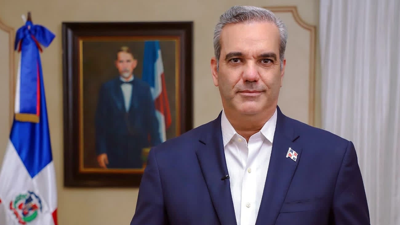 Abinader dona su sueldo completo a causas sociales: Más de RD$6 millones destinados a fundaciones en el país