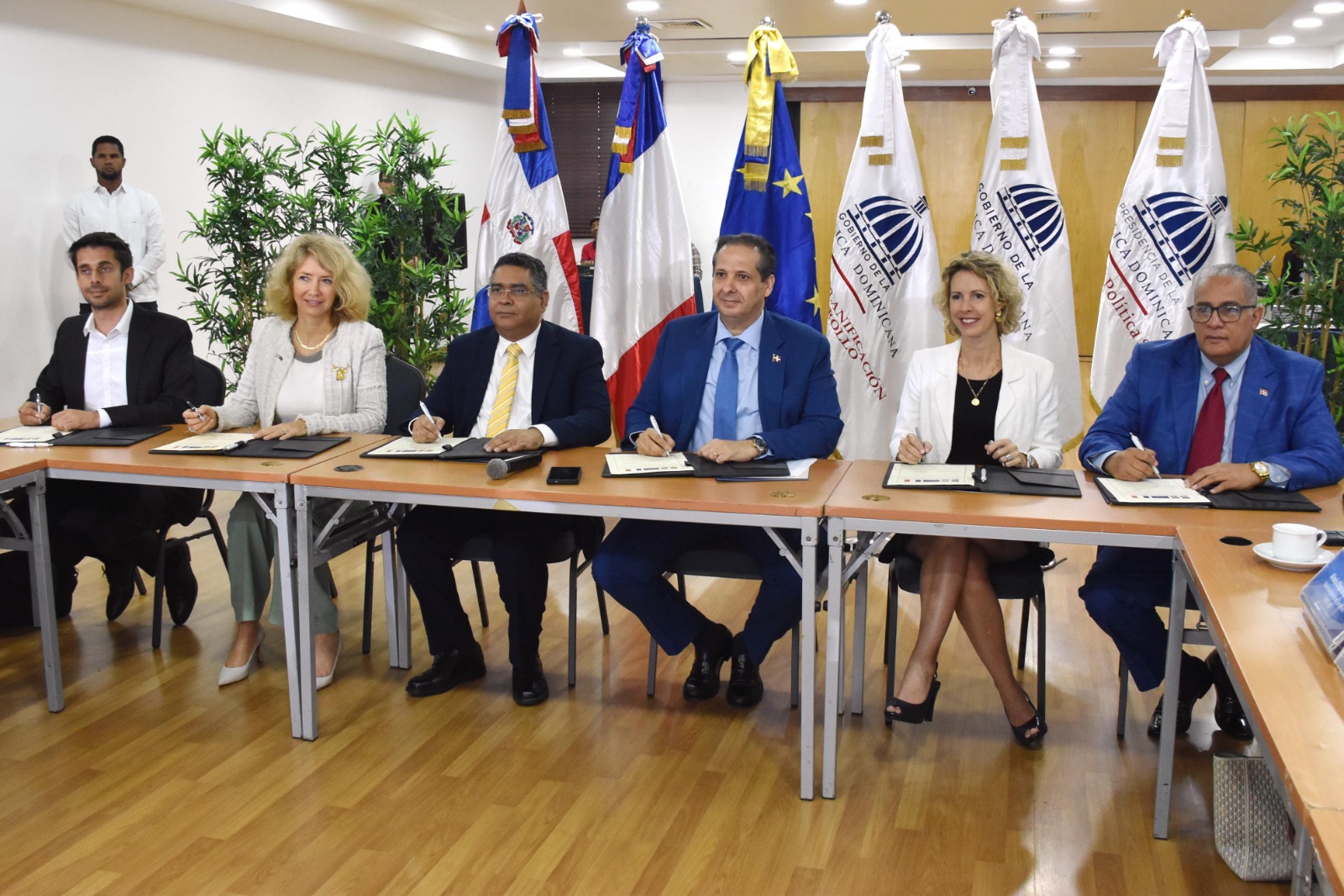 República Dominicana fortalece resiliencia sanitaria y social, con apoyo de la UE y la Agencia Francesa de Desarrollo