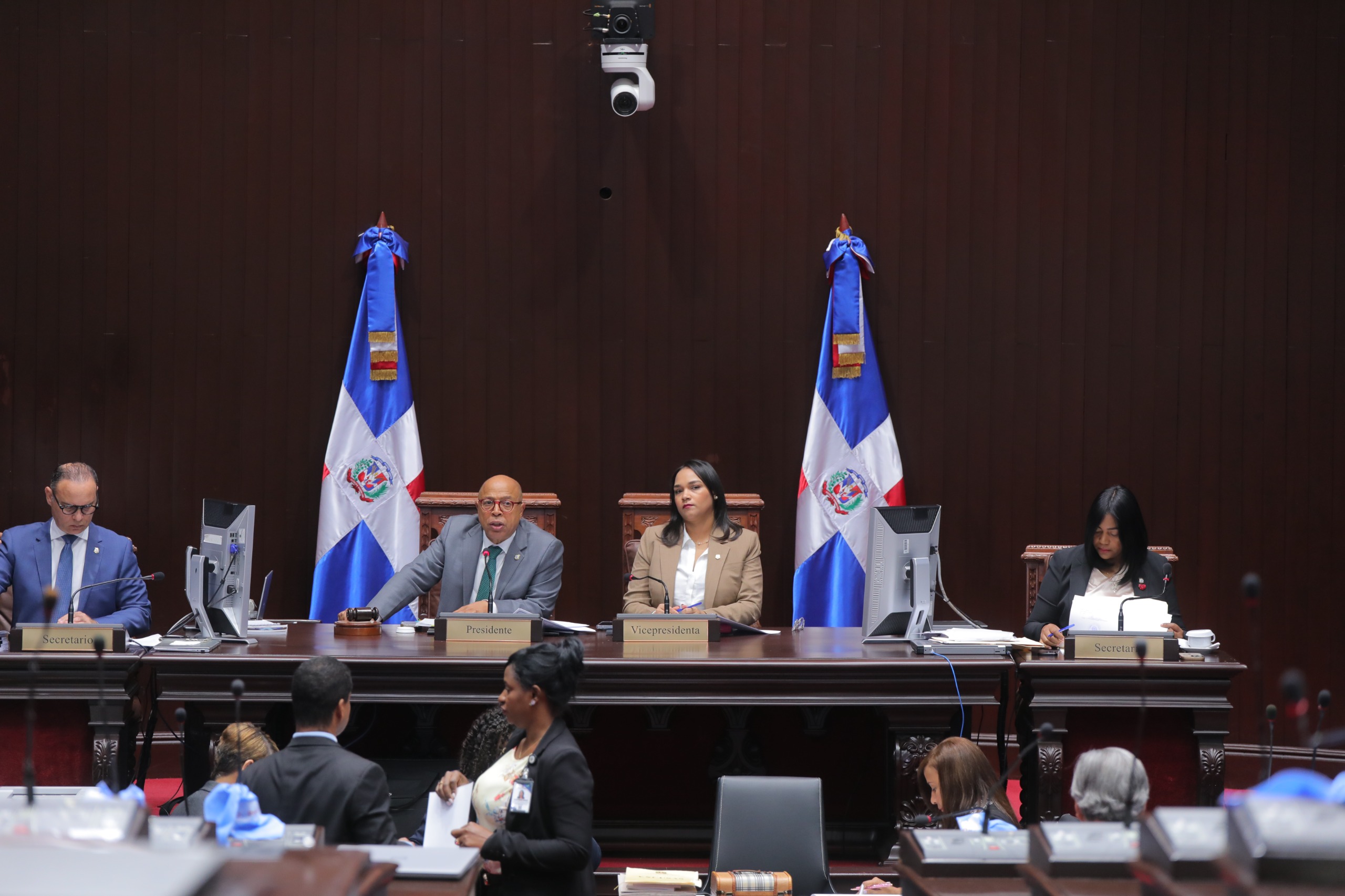 Diputados convierten en Ley la unificación de los ministerios de Hacienda y Economía, Planificación y Desarrollo