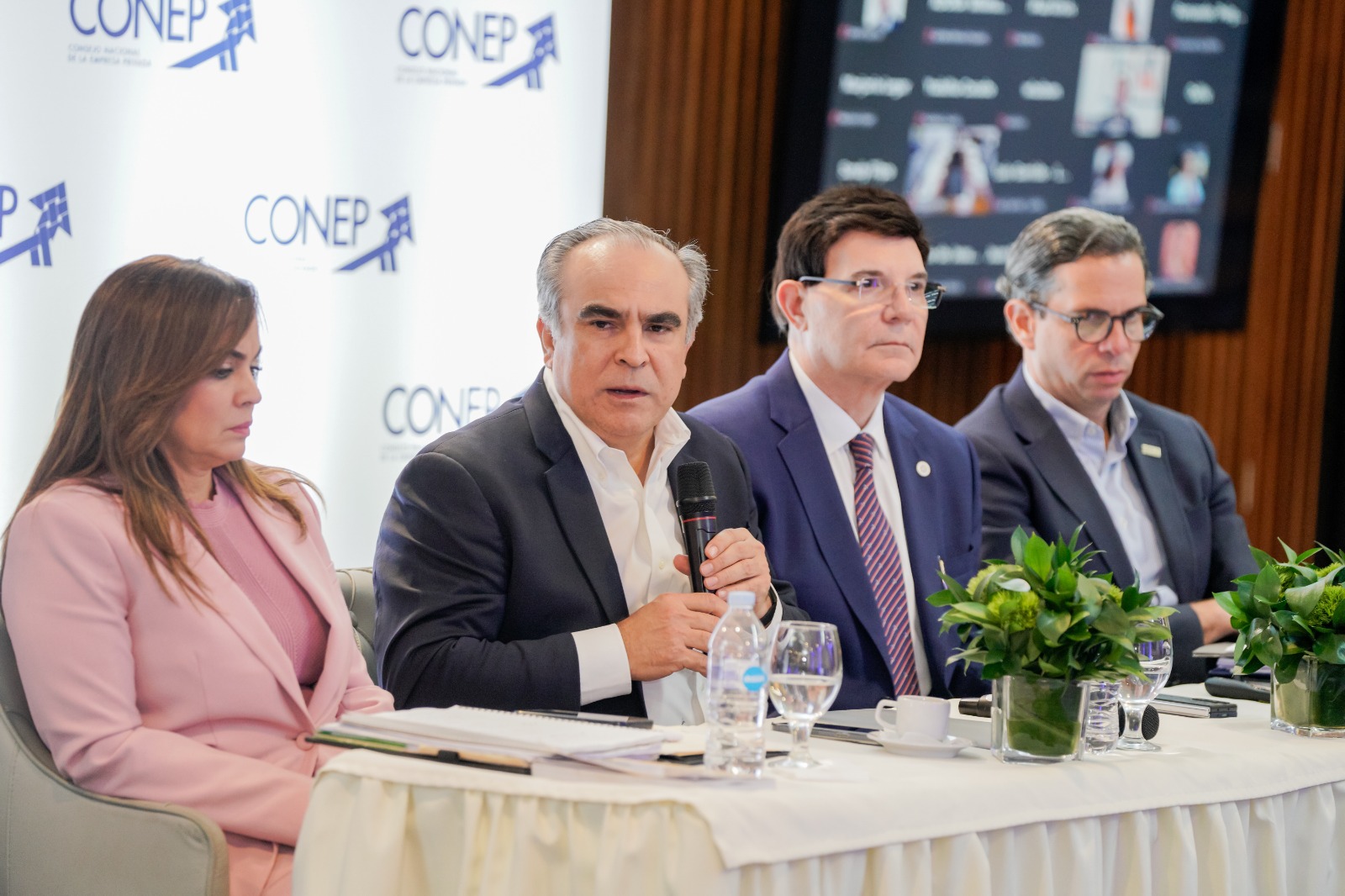 Empresarios reiteran rechazo propuesta de reforma al Código de Trabajo