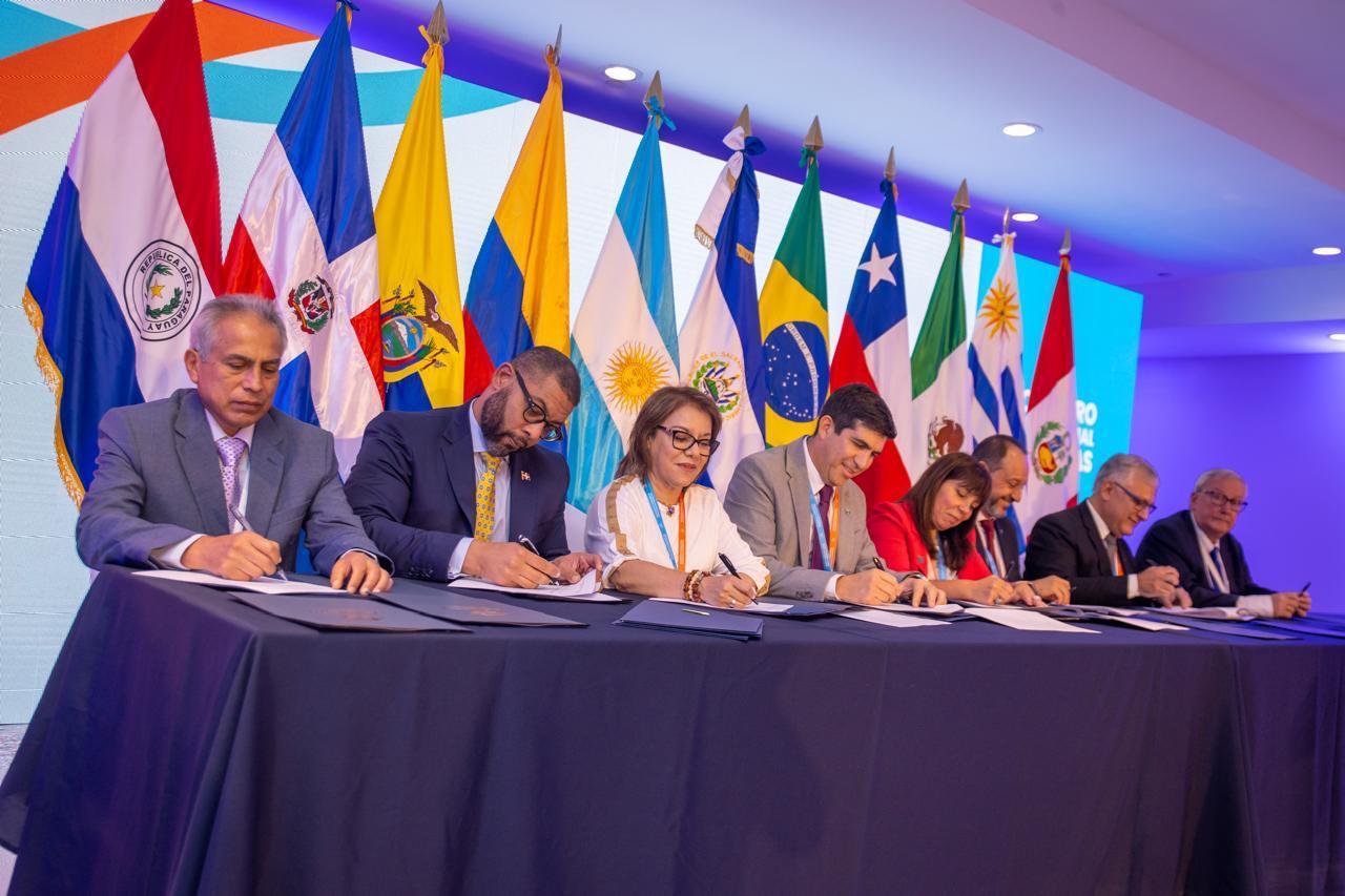 Aduanas de RD y El Salvador firman Acuerdo de Reconocimiento Mutuo para incrementar sus relaciones comerciales