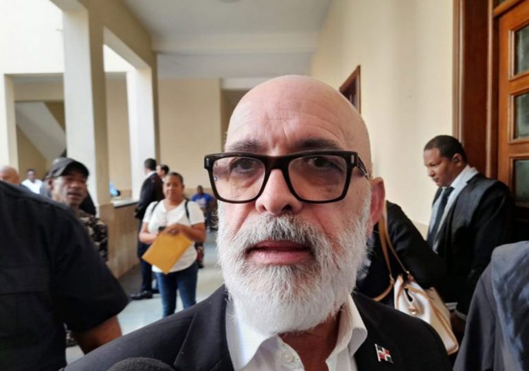 Imponen medidas de coerción contra Ángel Martínez por difamar a través de medios electrónicos