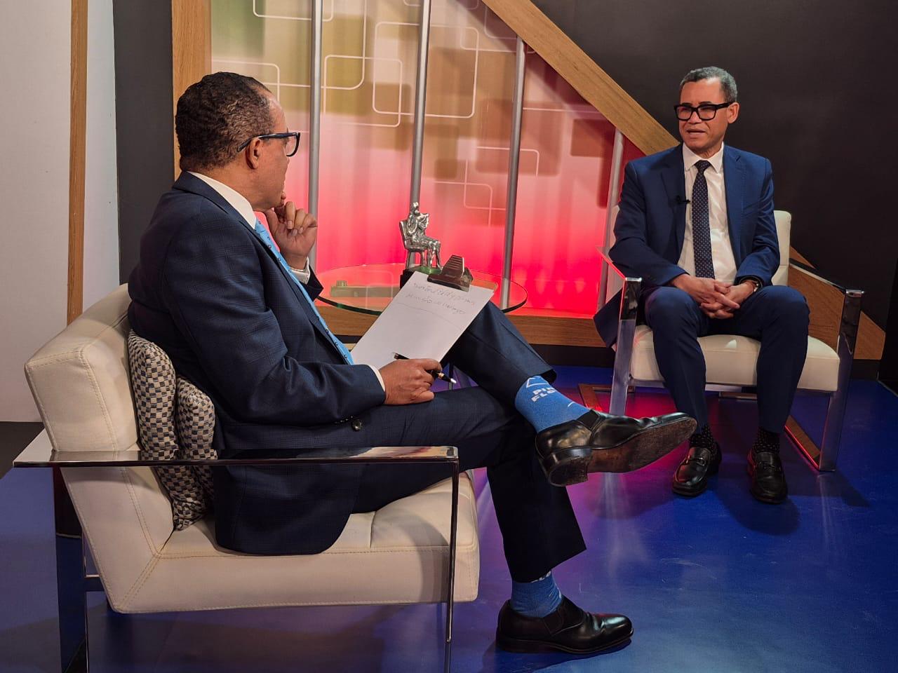 Eddy Olivares dice habrá Código Trabajo a inicio legislatura; cesantía no está en discusión Eddy Olivares dice habrá Código Trabajo a inicio legislatura; cesantía no está en discusión