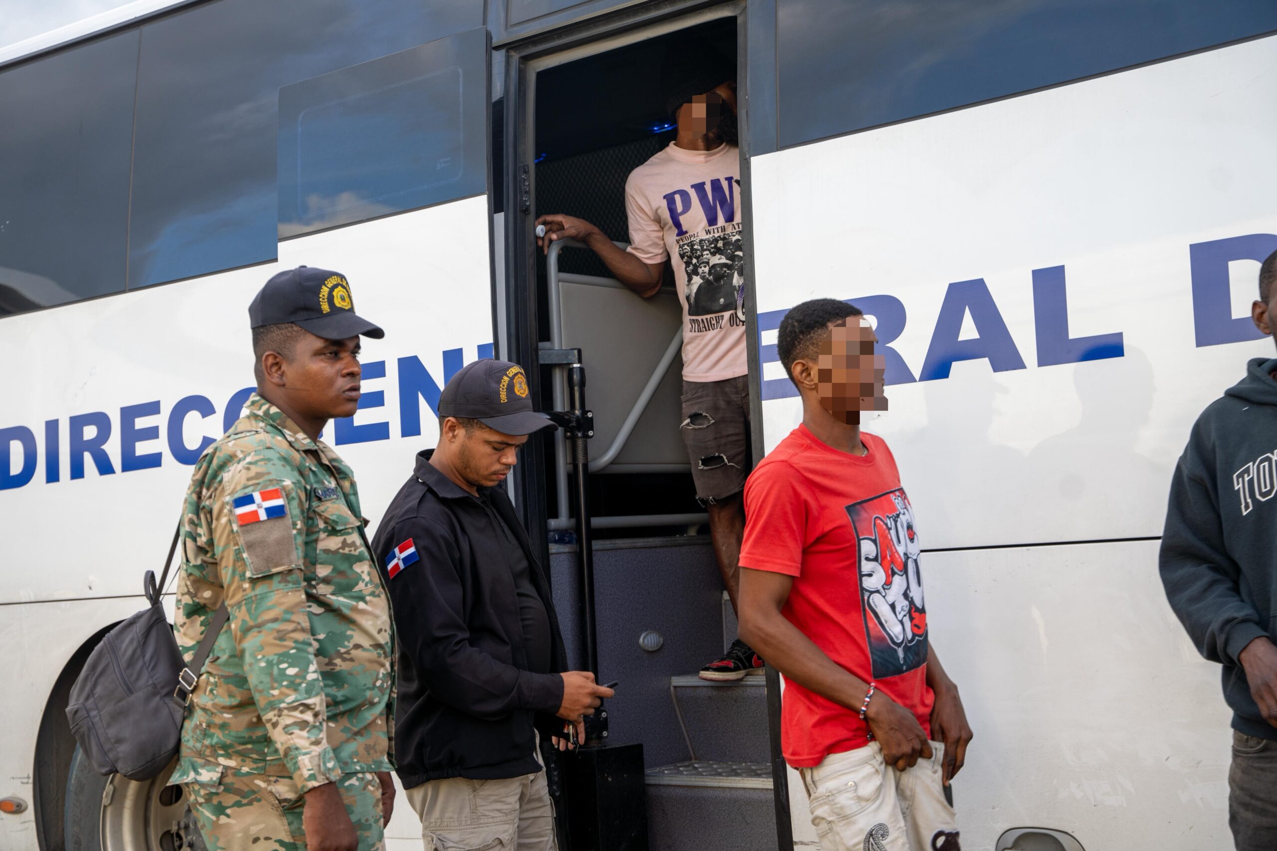 Con operaciones estratégicas de inteligencia DGM y Fuerzas detienen 1,507 indocumentados
