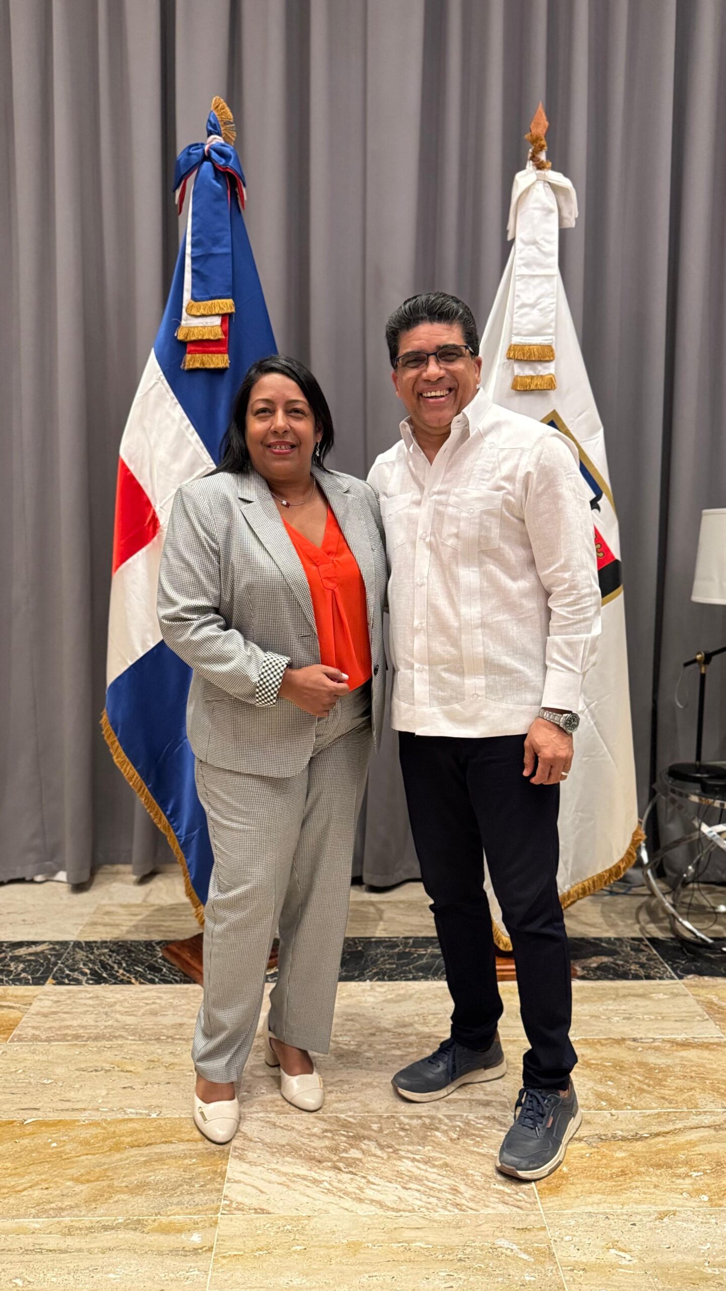 Decana administración municipal Unicaribe felicita Ayuntamiento SDE por resultados en SISMAP