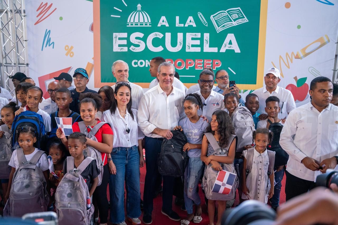 Abinader inaugurará cinco centros educativos y un CAIPI en San Pedro de Macorís, este viernes Abinader inaugurará cinco centros educativos y un CAIPI en San Pedro de Macorís, este viernes