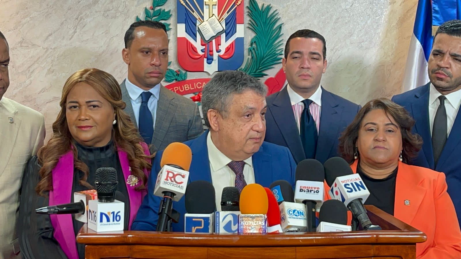 Gustavo Sánchez denuncia asedio a dirigentes del PLD por parte de la Fuerza del Pueblo