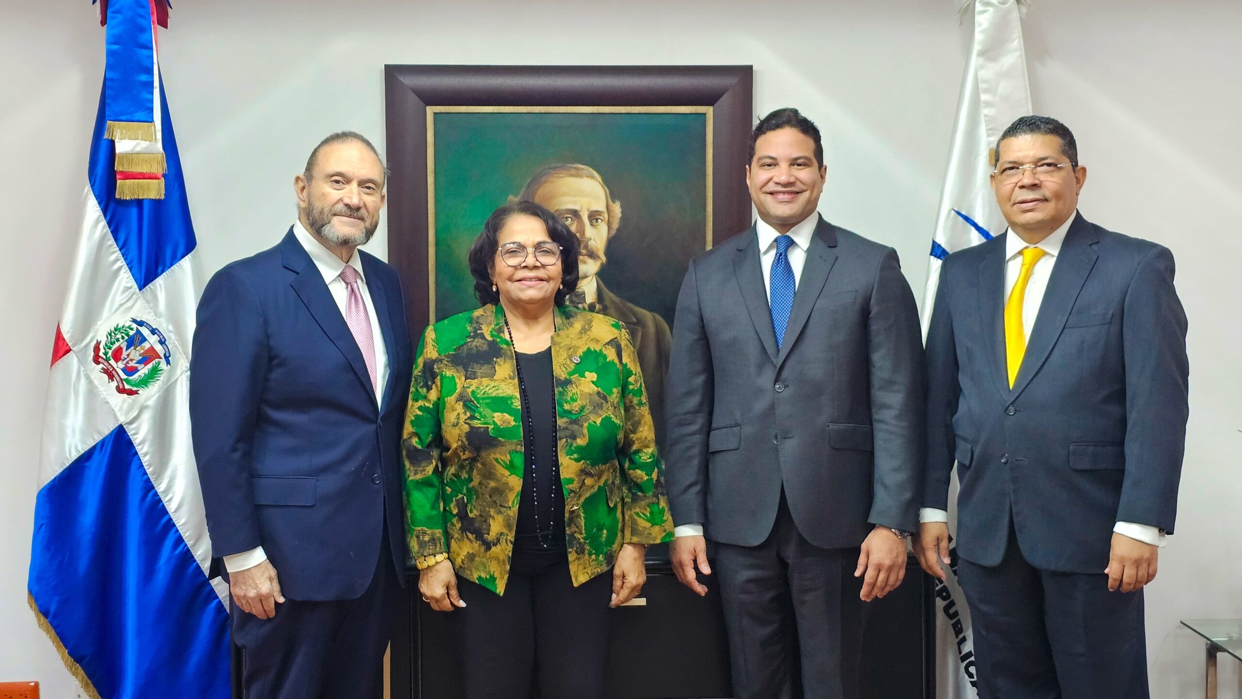 Cámara de Cuentas recibe visita del vicepresidente de la Asociación Interamericana de Contabilidad