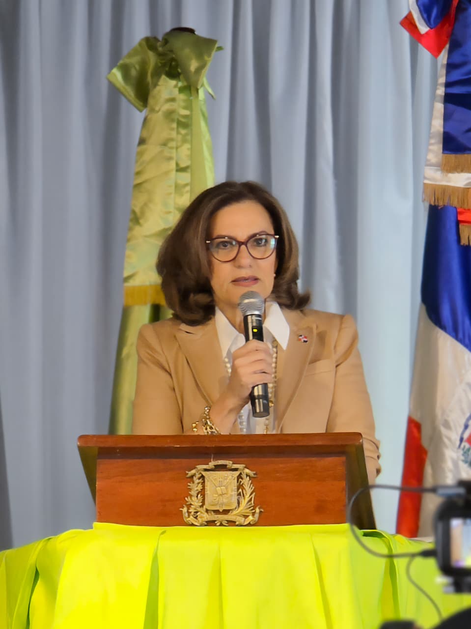 El Partido Verde Dominicano escoge a Angelita Peña como su nueva presidenta