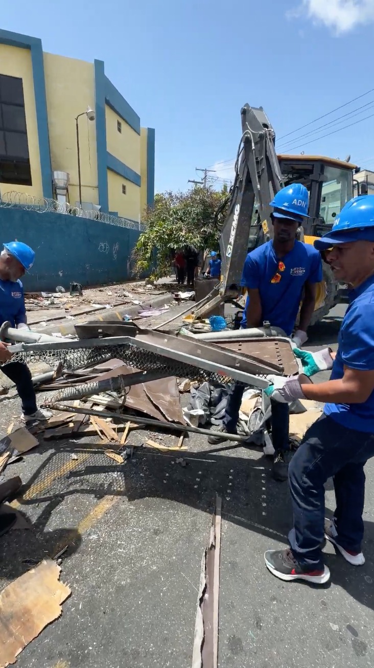 Alcaldía del Distrito Nacional inicia readecuación de espacios públicos en entorno de la Ciudad Sanitaria