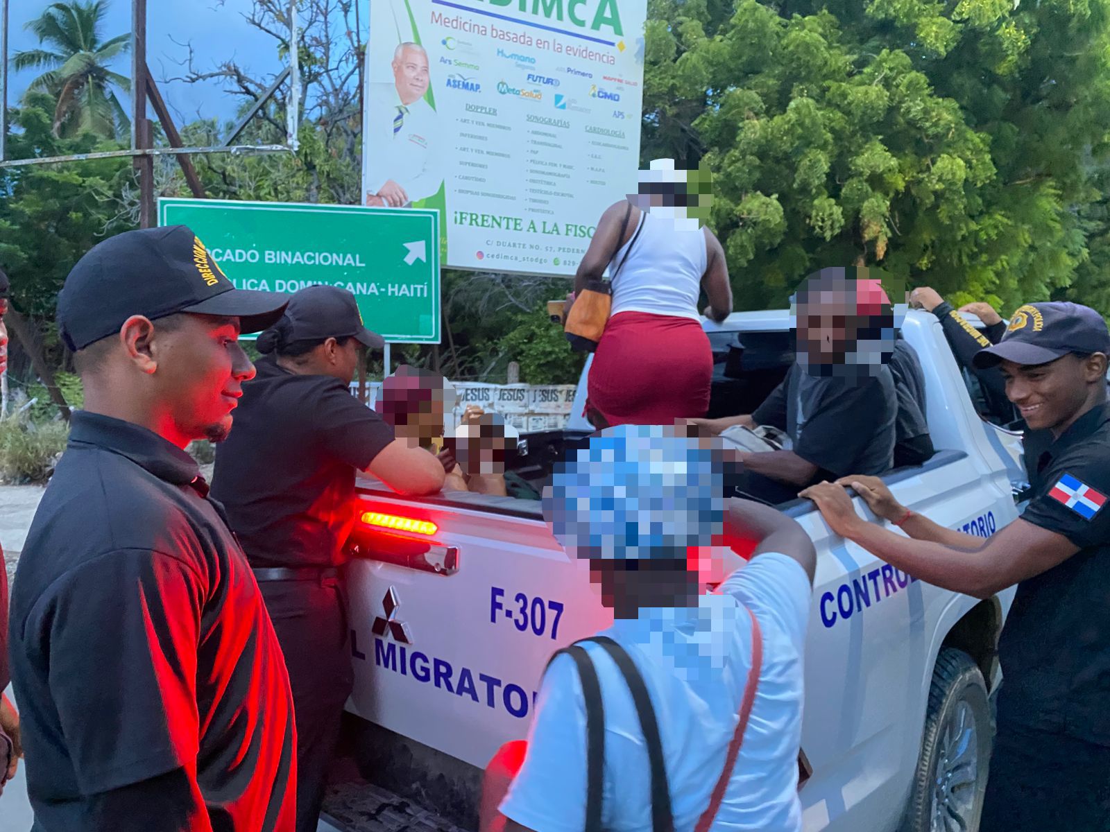 Migración y cuerpos de seguridad detienen 1,197 haitianos irregulares, deporta 1,105 Migración y cuerpos de seguridad detienen 1,197 haitianos irregulares, deporta 1,105