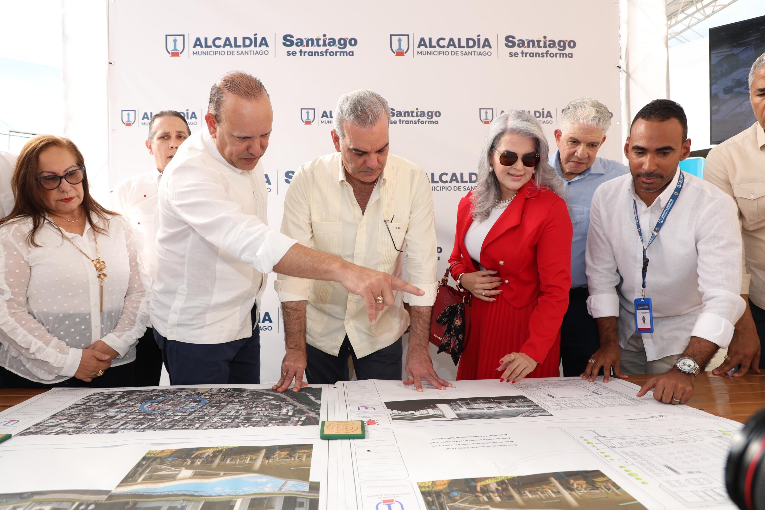 Abinader transfiere RD$658 millones al Ayuntamiento de Santiago para el remozamiento de obras