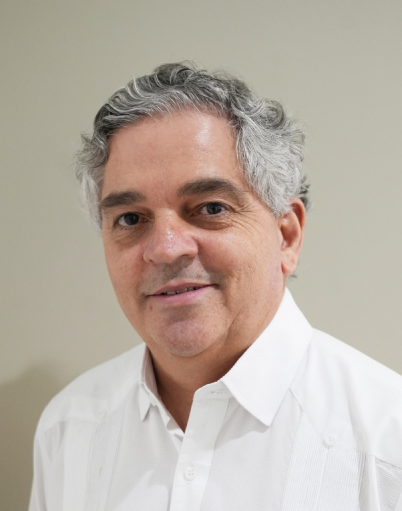 Abinader designa a Julio Ramón Cordero Espaillat como Comisionado Presidencial para supervisar contratos de mantenimiento escolar
