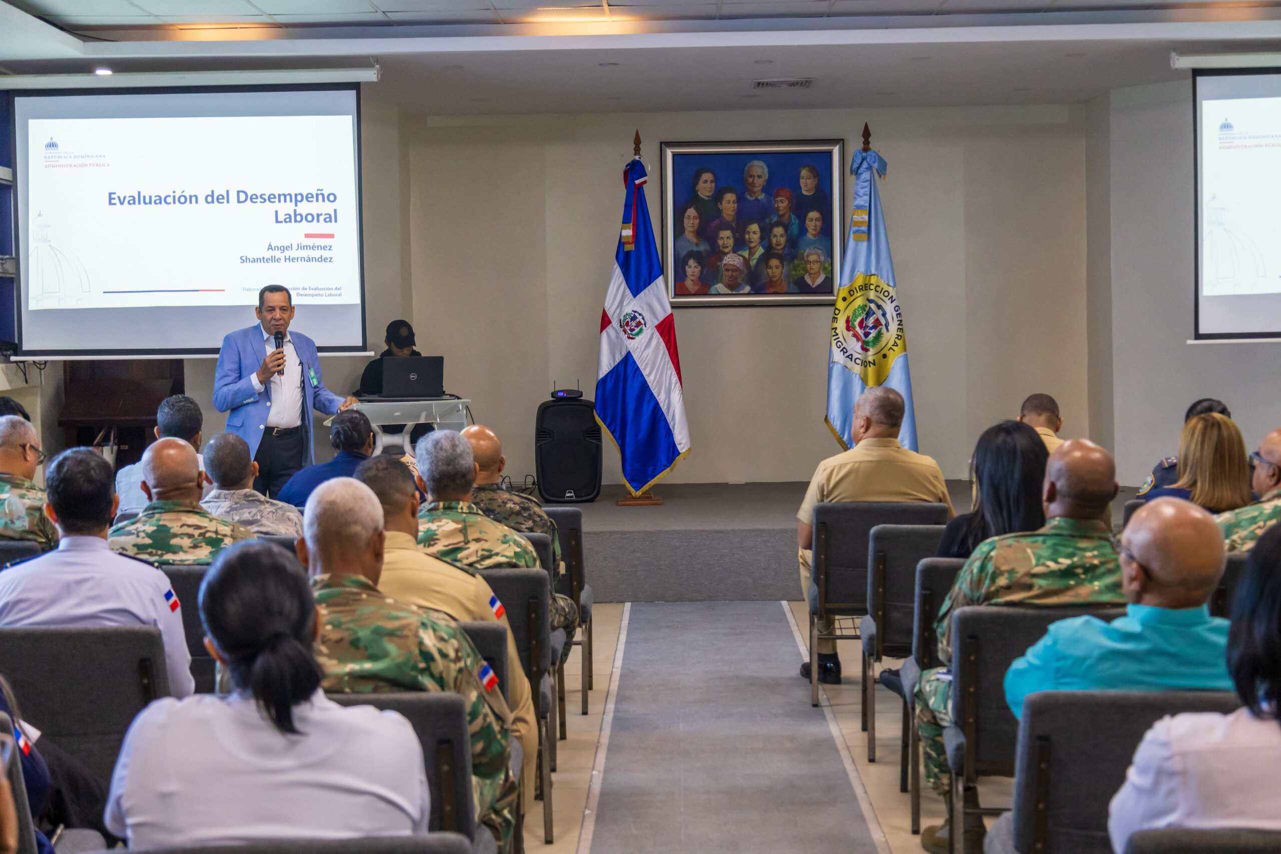 MAP imparte taller de evaluación de desempeño laboral para fortalecer la gestión organizacional de la DGM