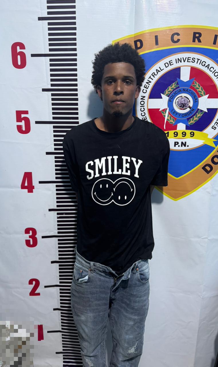 Policía Nacional apresa hombre que ingresó desarmado a sucursal bancaria de Higüey y simuló que cometería un asalto