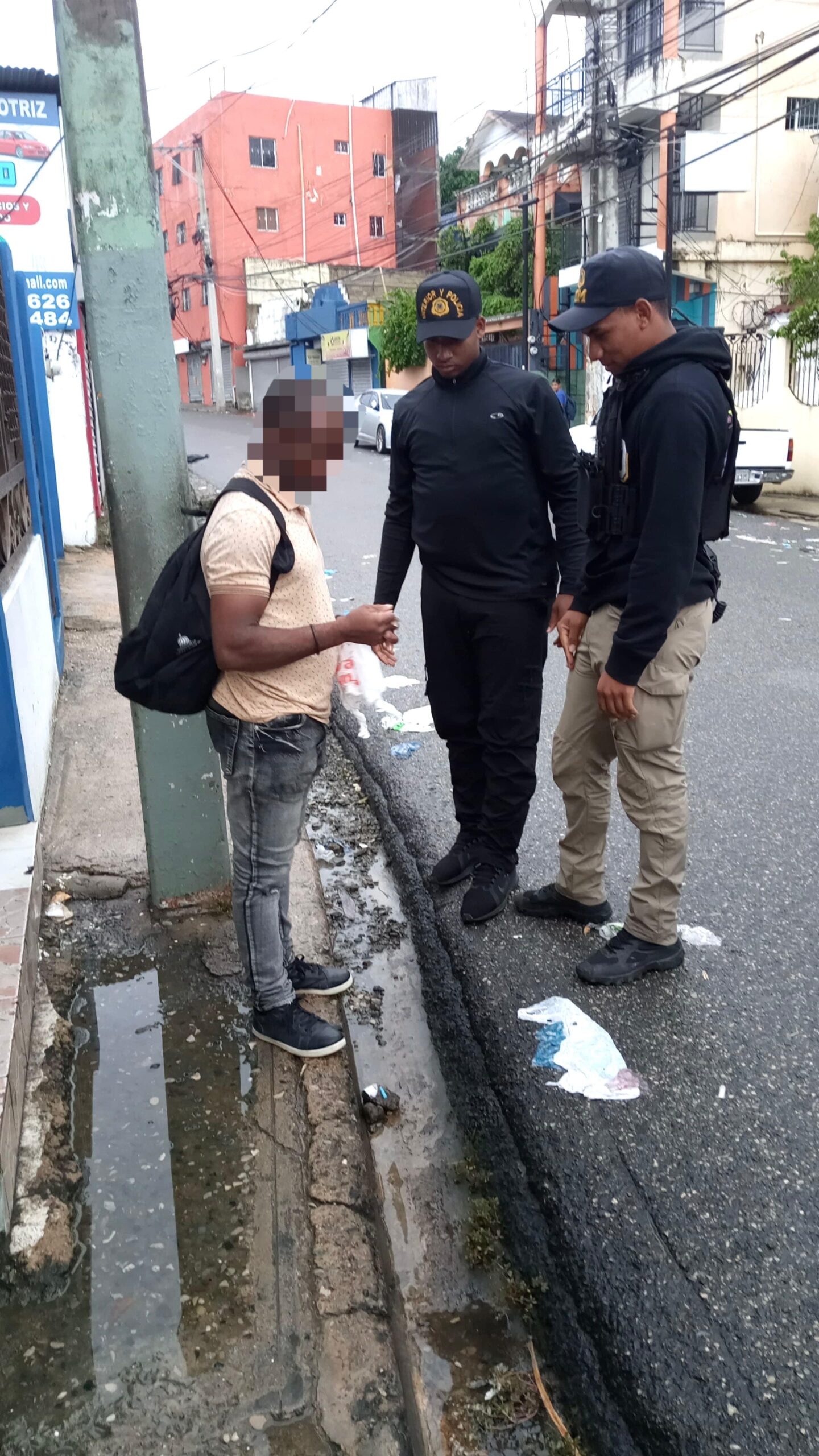 DGM y Fuerzas de seguridad detienen 828 y deportan 808 indocumentados