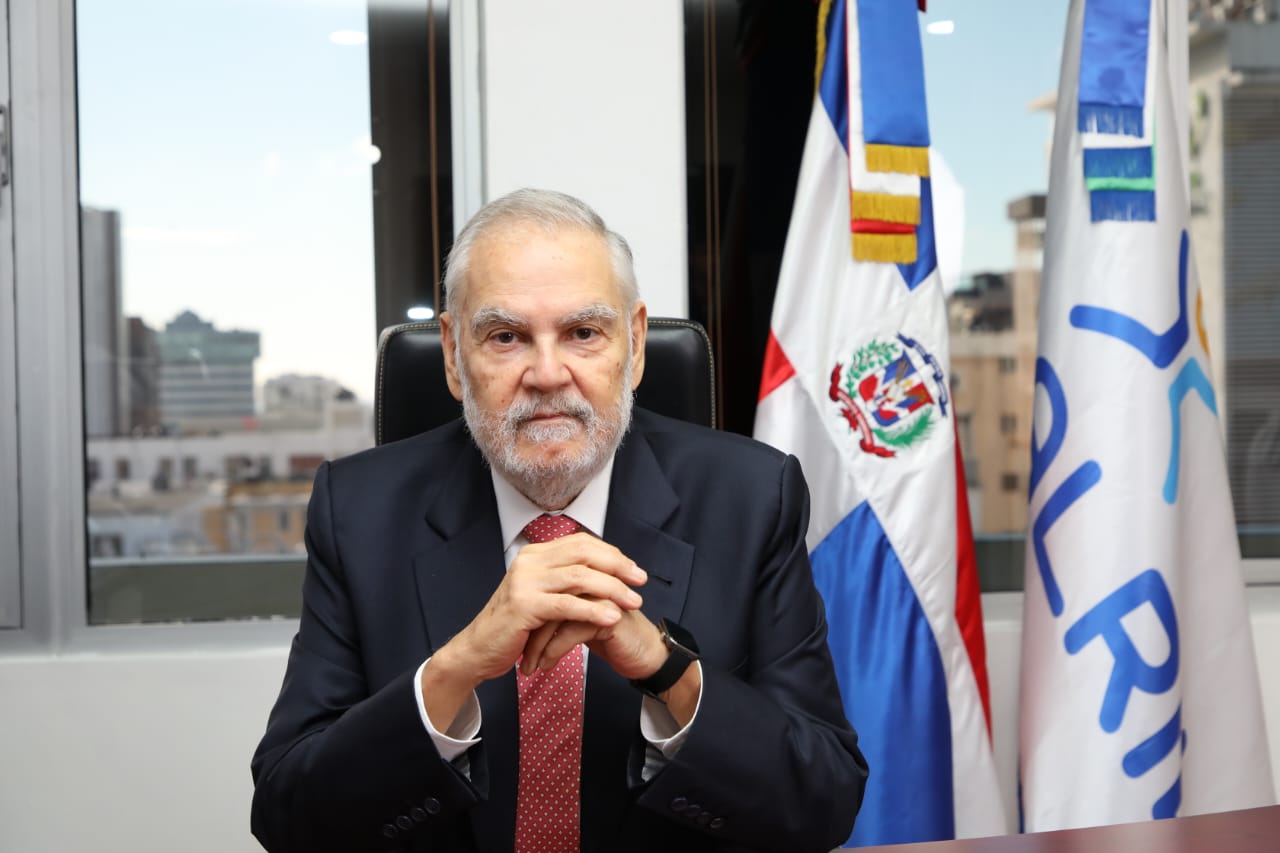 Superintendente Miguel Ceara Hatton: Per cápita diferenciada beneficia a los afiliados más vulnerables 