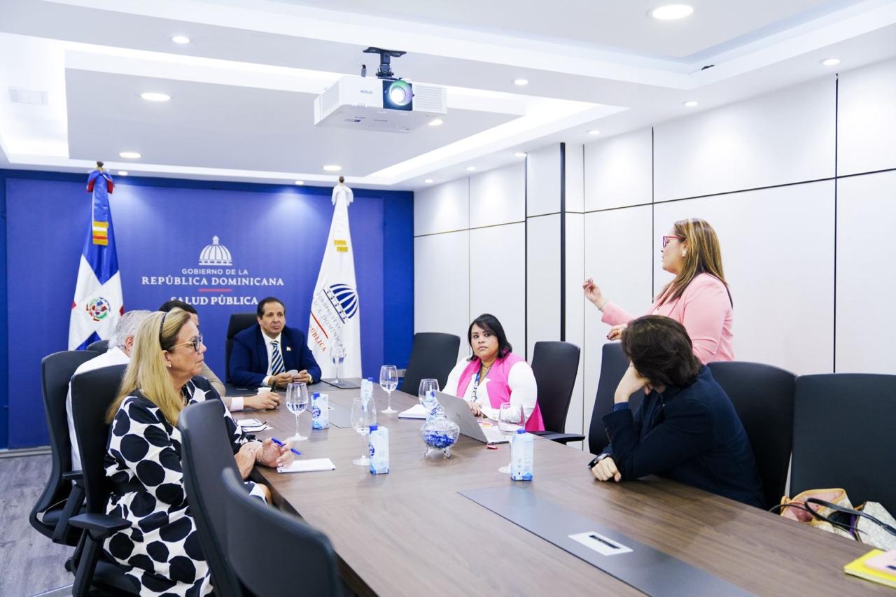 Ministerio de Salud impulsa sostenibilidad de programas de VIH, Tuberculosis y Hepatitis con la creación del FONSAP