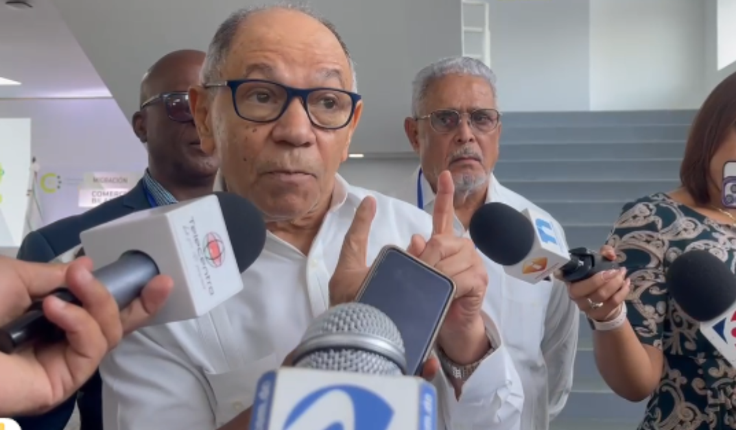 Sindicalistas se suman a propuesta de Omar Fernández; piden menos impuestos a salarios