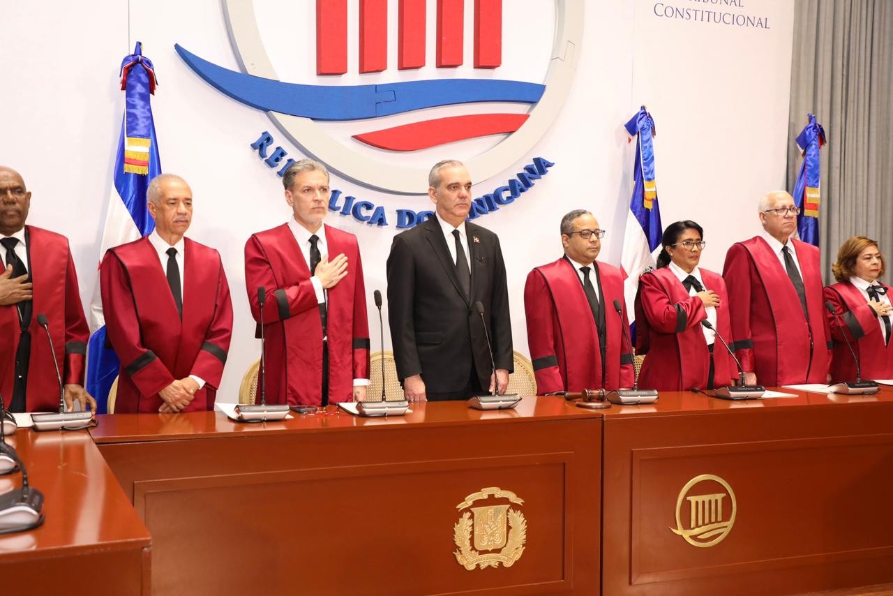 Abinader asiste a audiencia solemne por 181 aniversario de la Constitución dominicana Abinader asiste a audiencia solemne por 181 aniversario de la Constitución dominicana
