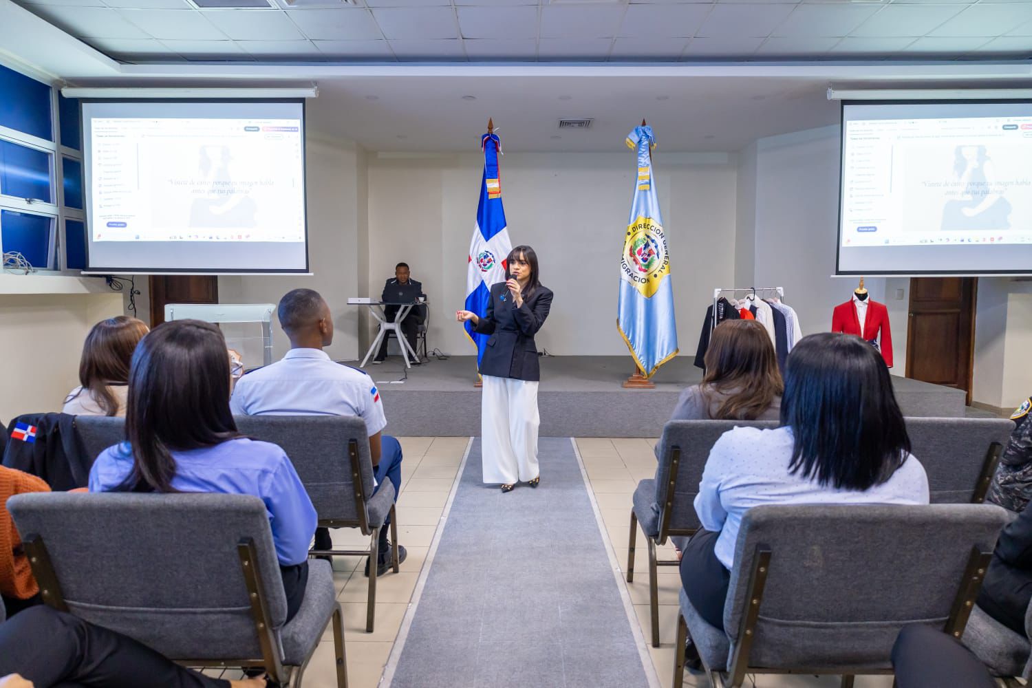 DGM realiza programa de formación continua Mediante charlas y talleres a los colaboradores DGM realiza programa de formación continua Mediante charlas y talleres a los colaboradores