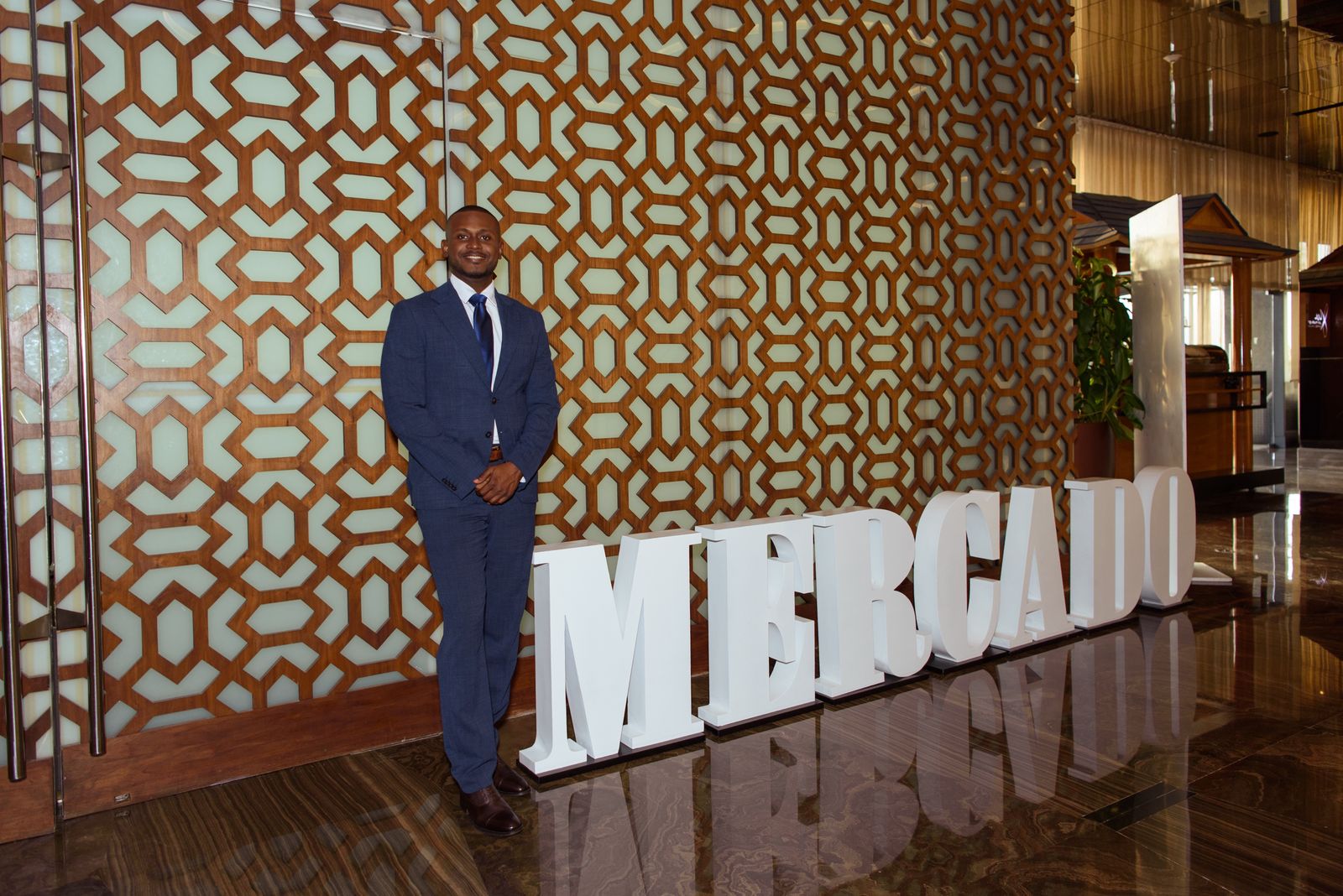 Empresario haitiano Marcus Boereau entre los 40 jóvenes líderes más influyentes de la RD, según Revista Mercado