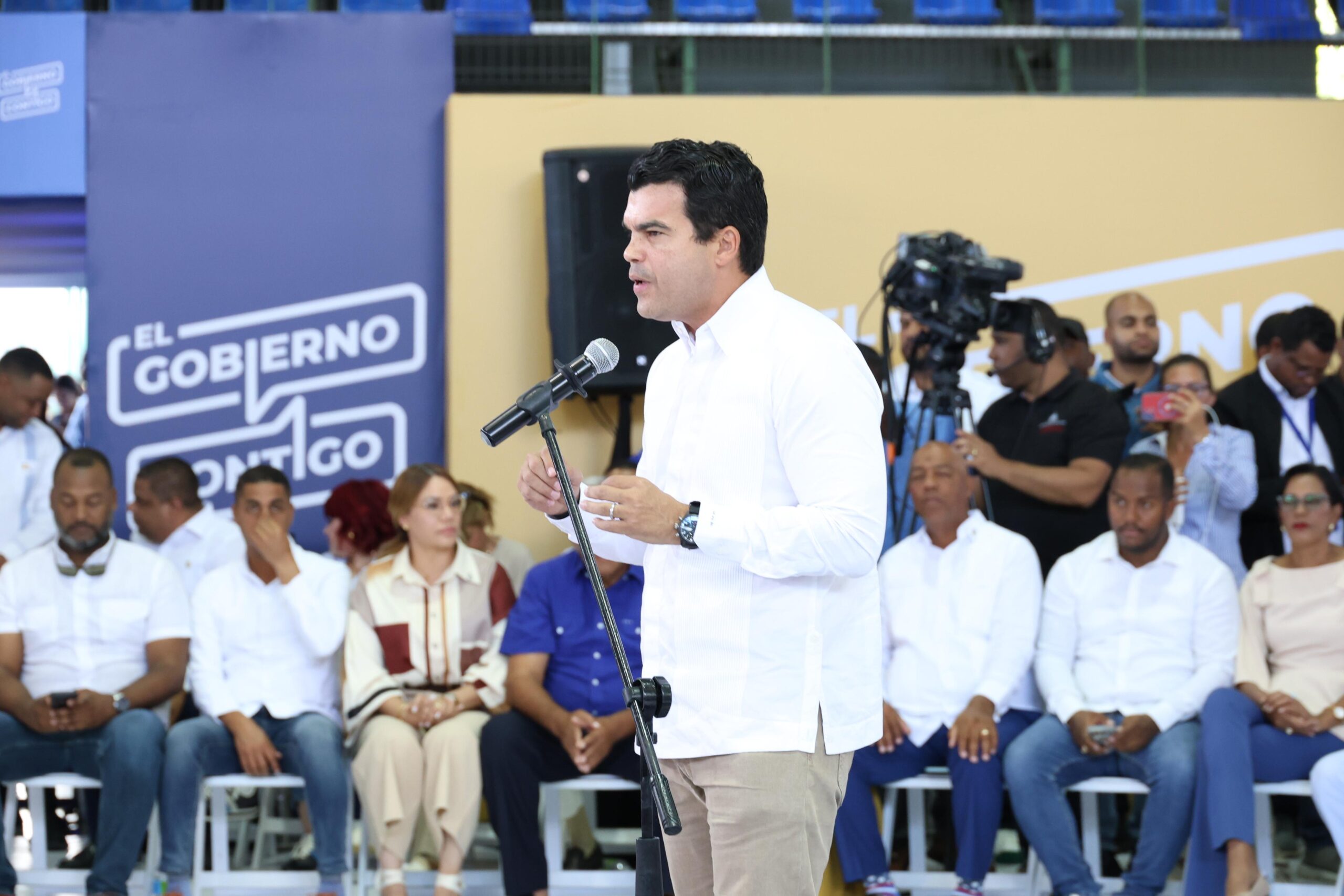 Wellington Arnaud anuncia licitación alcantarillado sanitario para municipio de Higüey Wellington Arnaud anuncia licitación alcantarillado sanitario para municipio de Higüey
