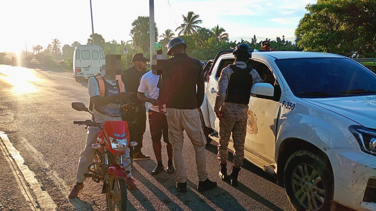 Operativos DGM e instituciones de seguridad detienen 3,011; deportan 2,954 durante el fin de semana