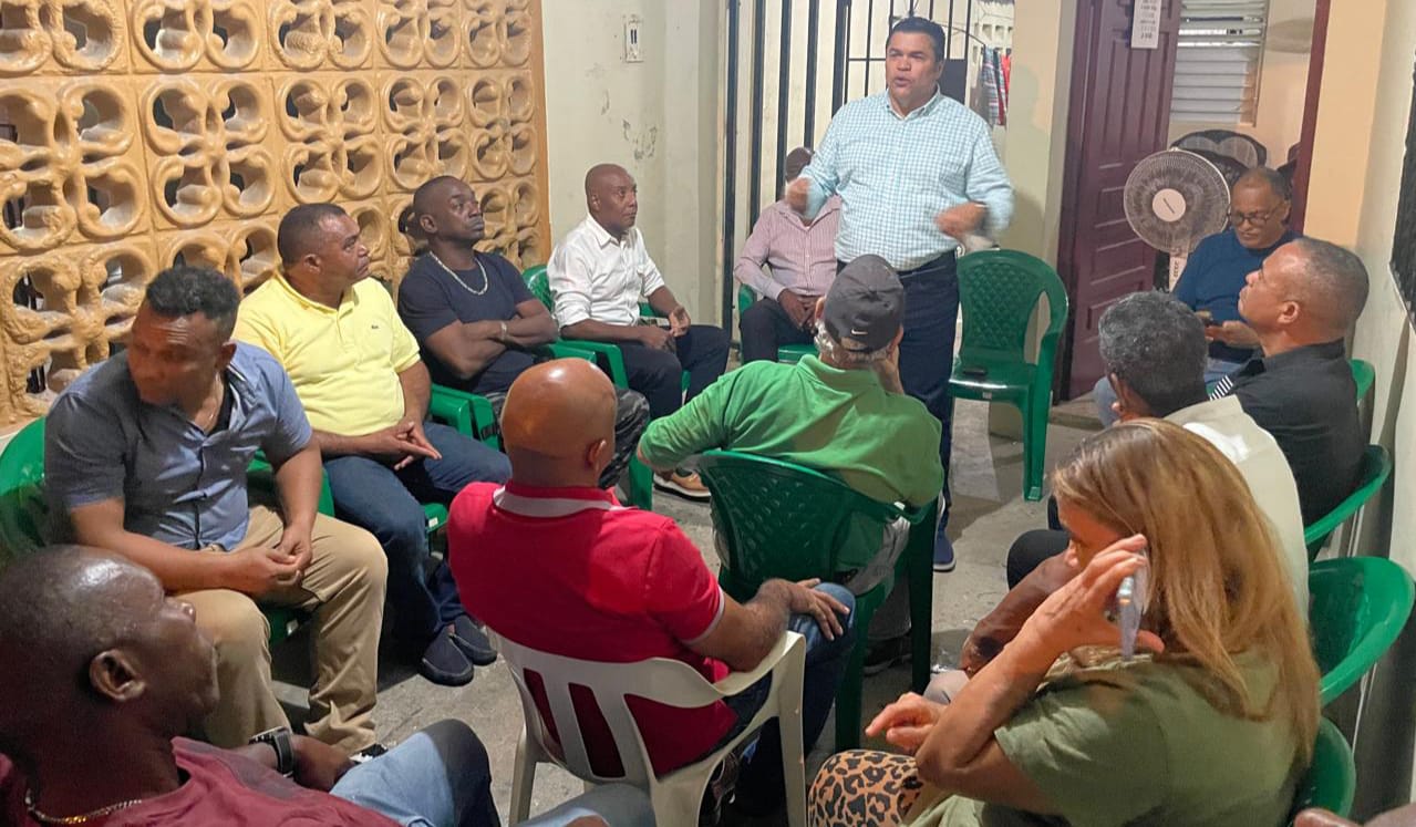 Tobías Crespo: “Pueblo expresará contundente rechazo al gobierno en marcha del 30 de noviembre”